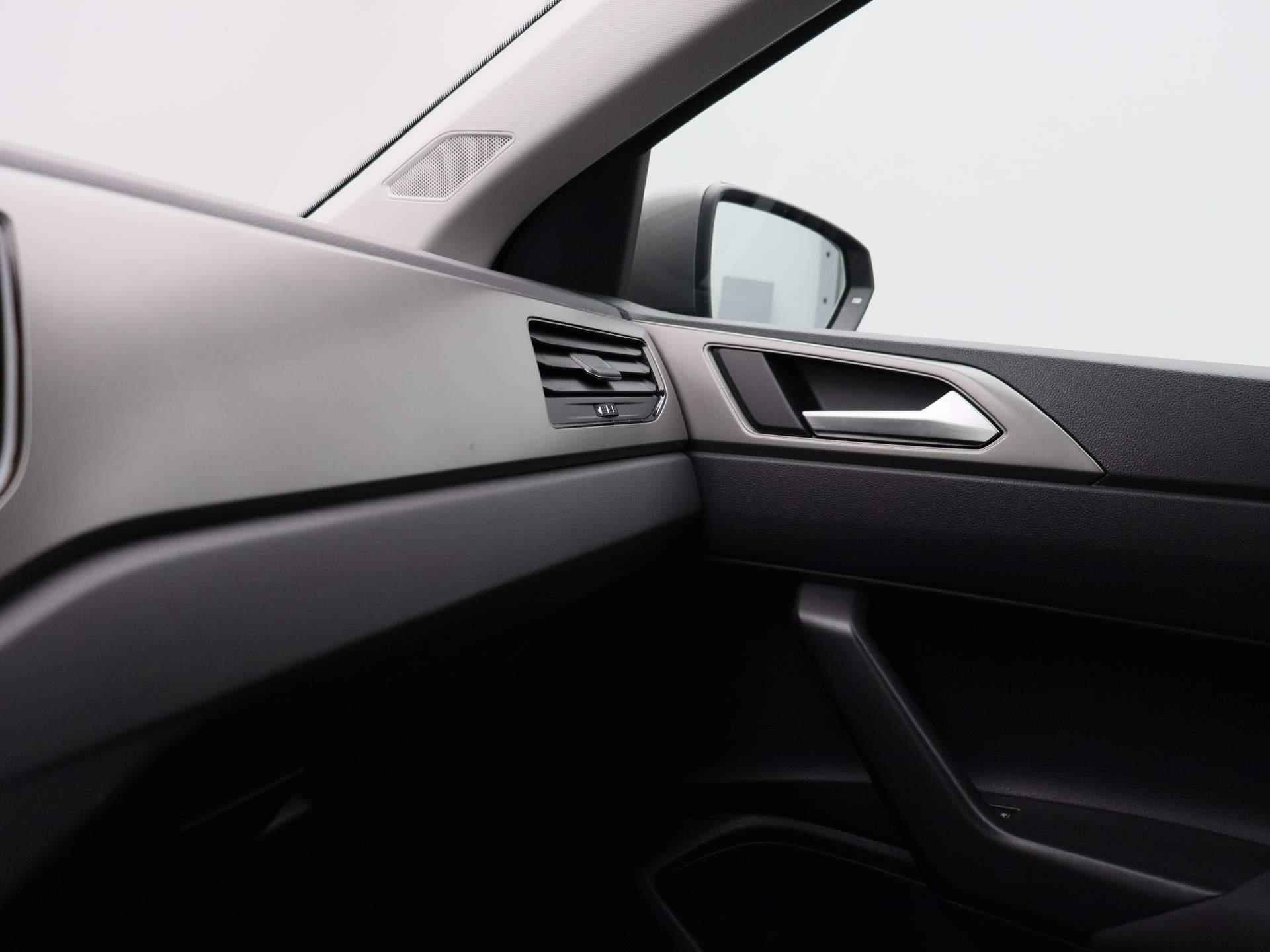 Volkswagen Polo 1.0 TSI Comfortline 95 PK | Adaptive Cruise Control | Airco | Telefoonvoorbereiding | Start-Stop | Verlichting Automatisch | Radio | - 25/33