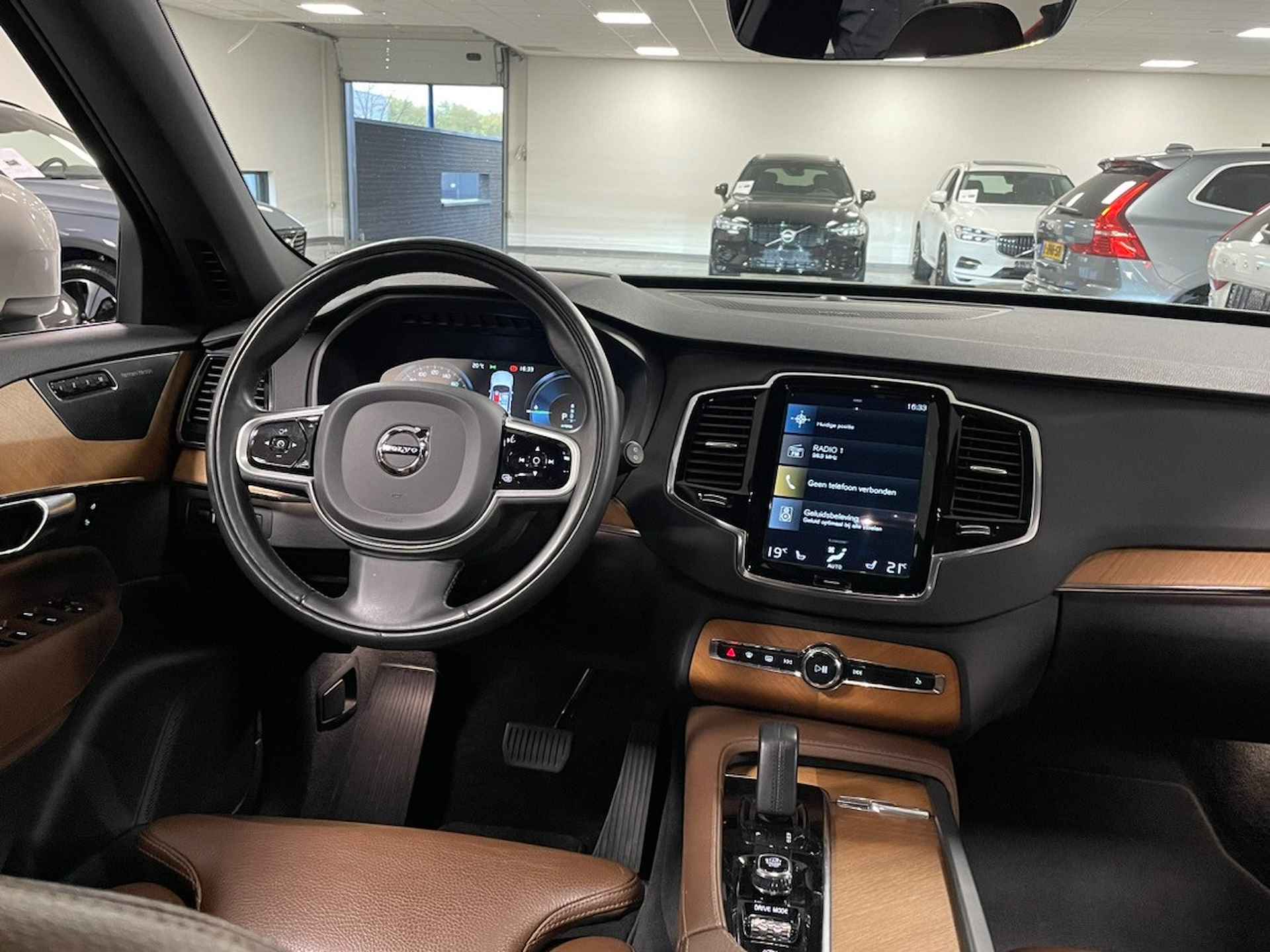 Volvo XC90 T8 AWD Recharge Inscription | Birch Light Metallic! | 360° Camera | Head-Up Display | Harman Kardon | Standkachel met Volvo On C - 10/33