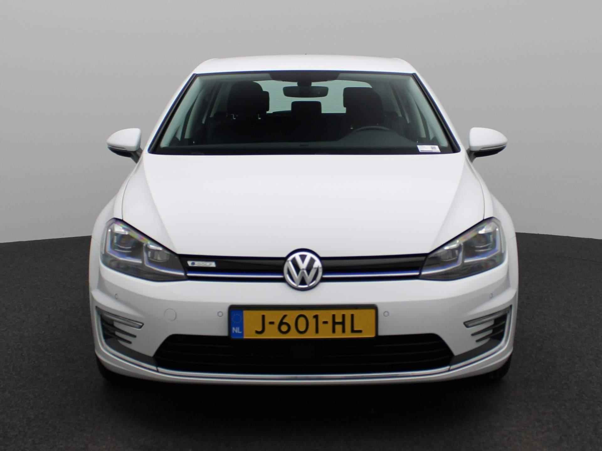 Volkswagen e-Golf E-DITION | APPLE CARPLAY - ANDROID AUTO | LED VERLICHTING | CLIMATE CONTROL | PARKEERSENSOREN VOOR + ACHTER | - 3/27