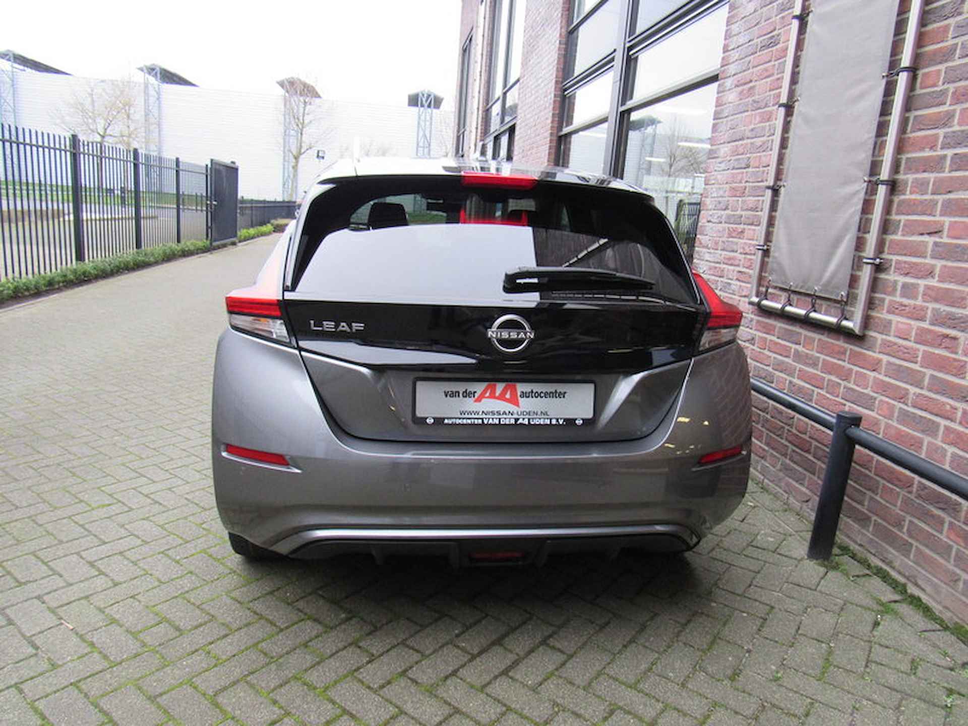 Nissan Leaf Electric e+ 59kWh Tekna /Navi /  Bluetooth / Keyless / Apple Carplay / Android Auto / Camera 360 - 11/33