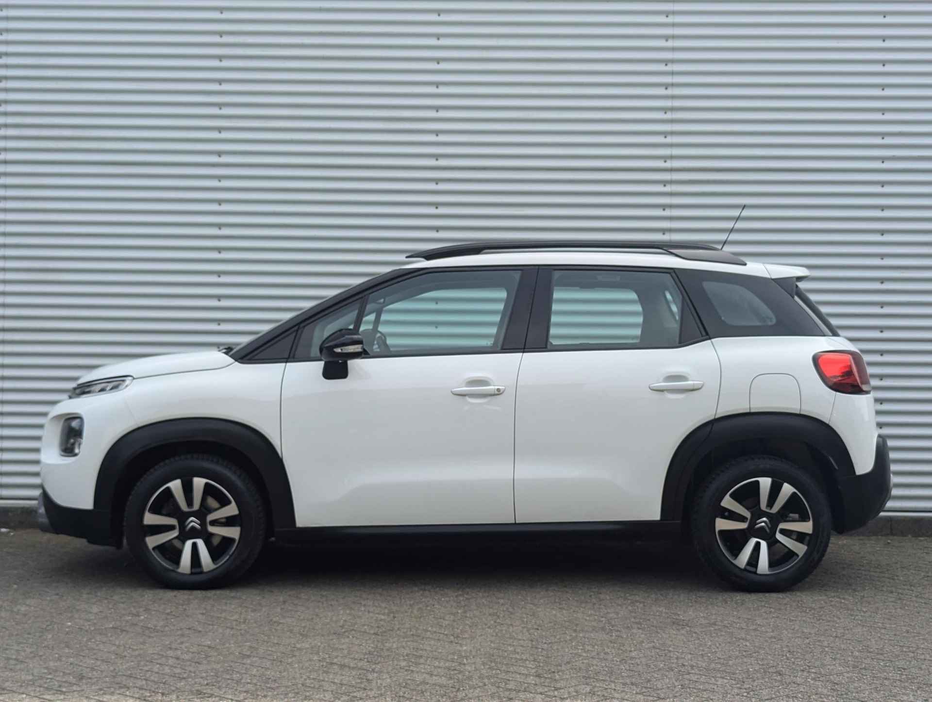 Citroën C3 Aircross SUV Feel 1.2 PureTech 110pk H6 | NAVI | CLIMA | APPLE CARPLAY / ANDROID AUTO | 16" LM-VELGEN | PARKEERHULP | - 10/46