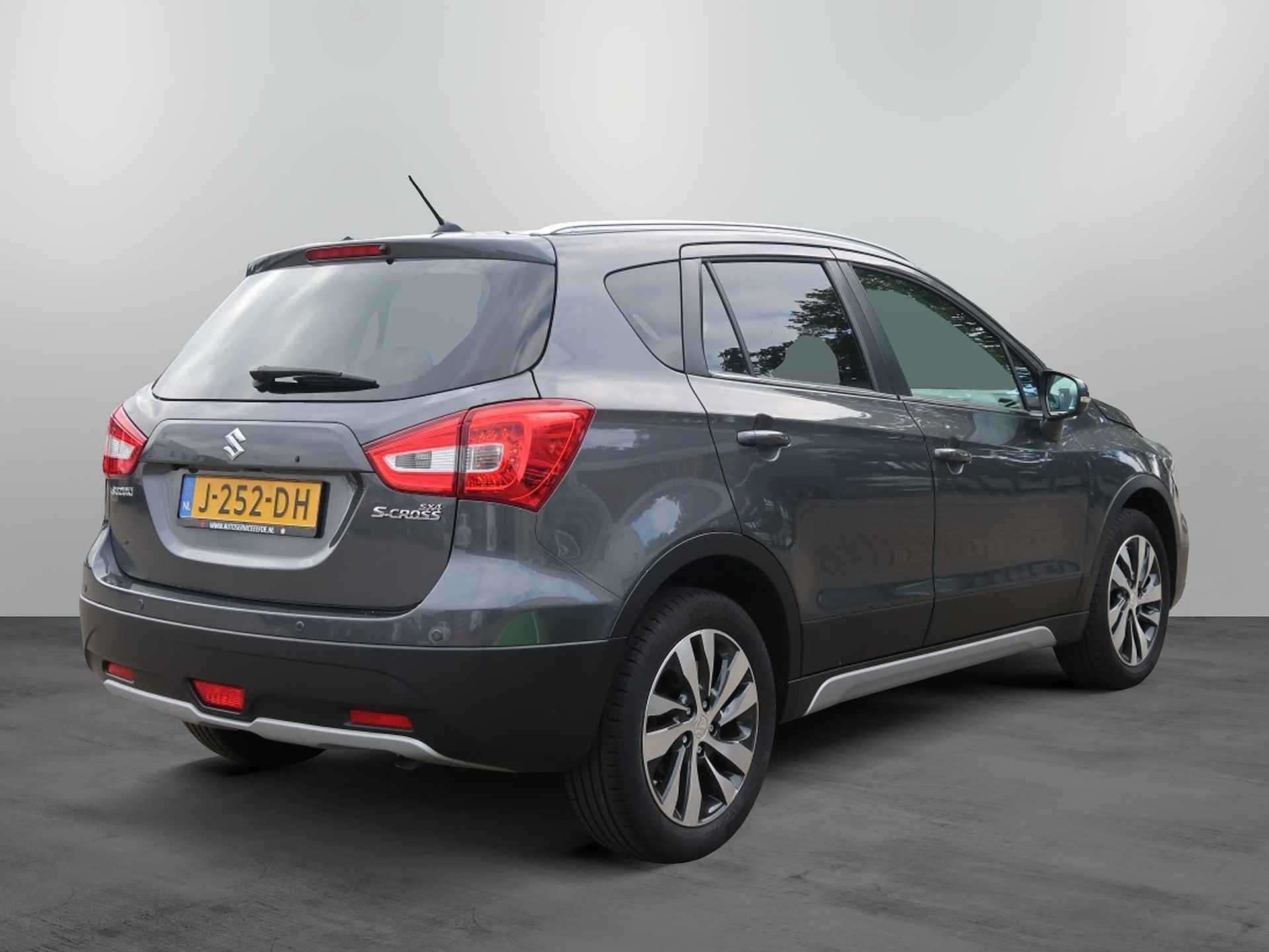 Suzuki S-Cross 1.0 Boosterjet Stijl / Navigatie / Camera / Adaptive Cruise - 2/37