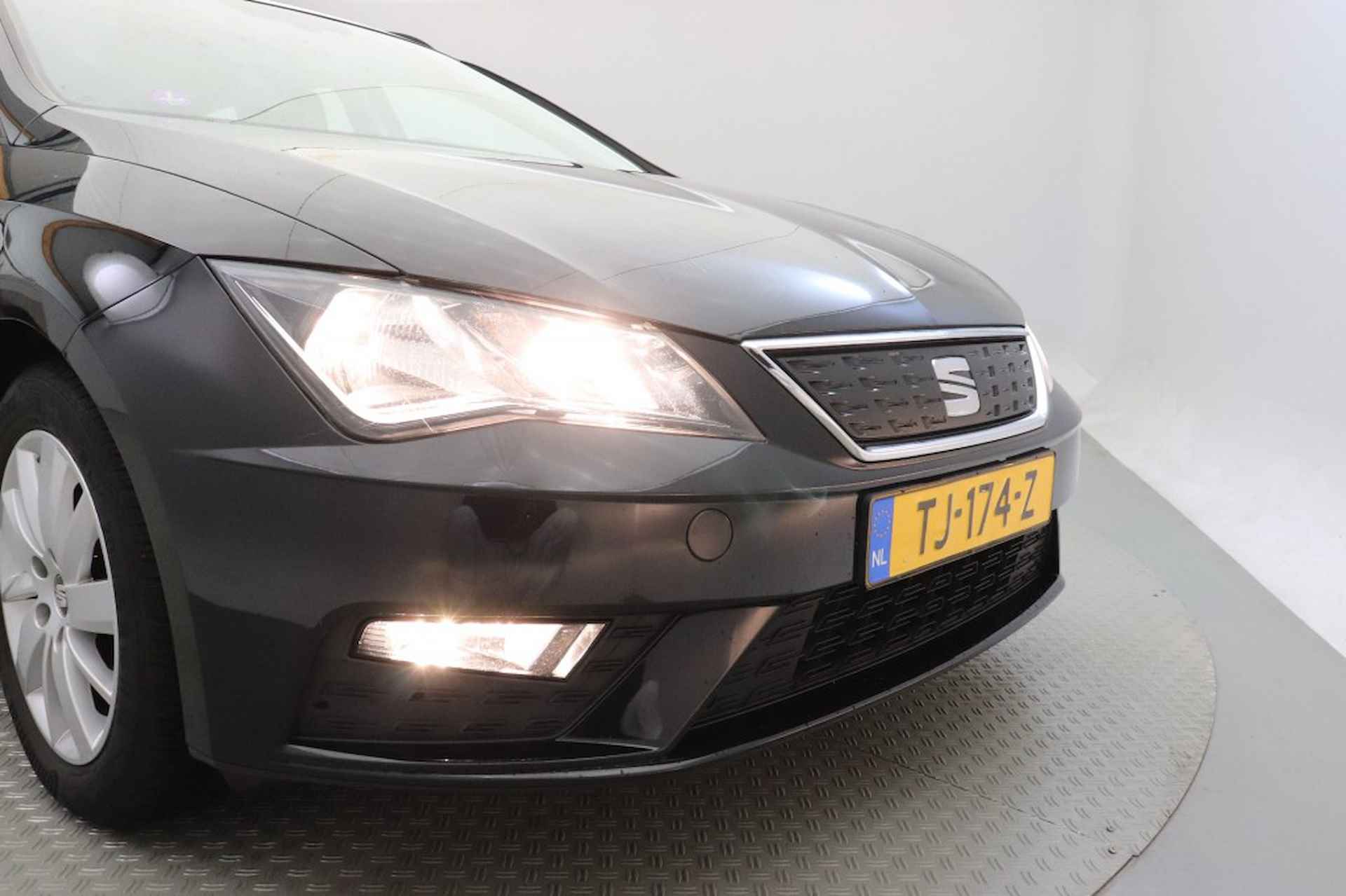 SEAT Leon ST 1.0 EcoTSI Reference - Clima, Trekhaak - 25/26