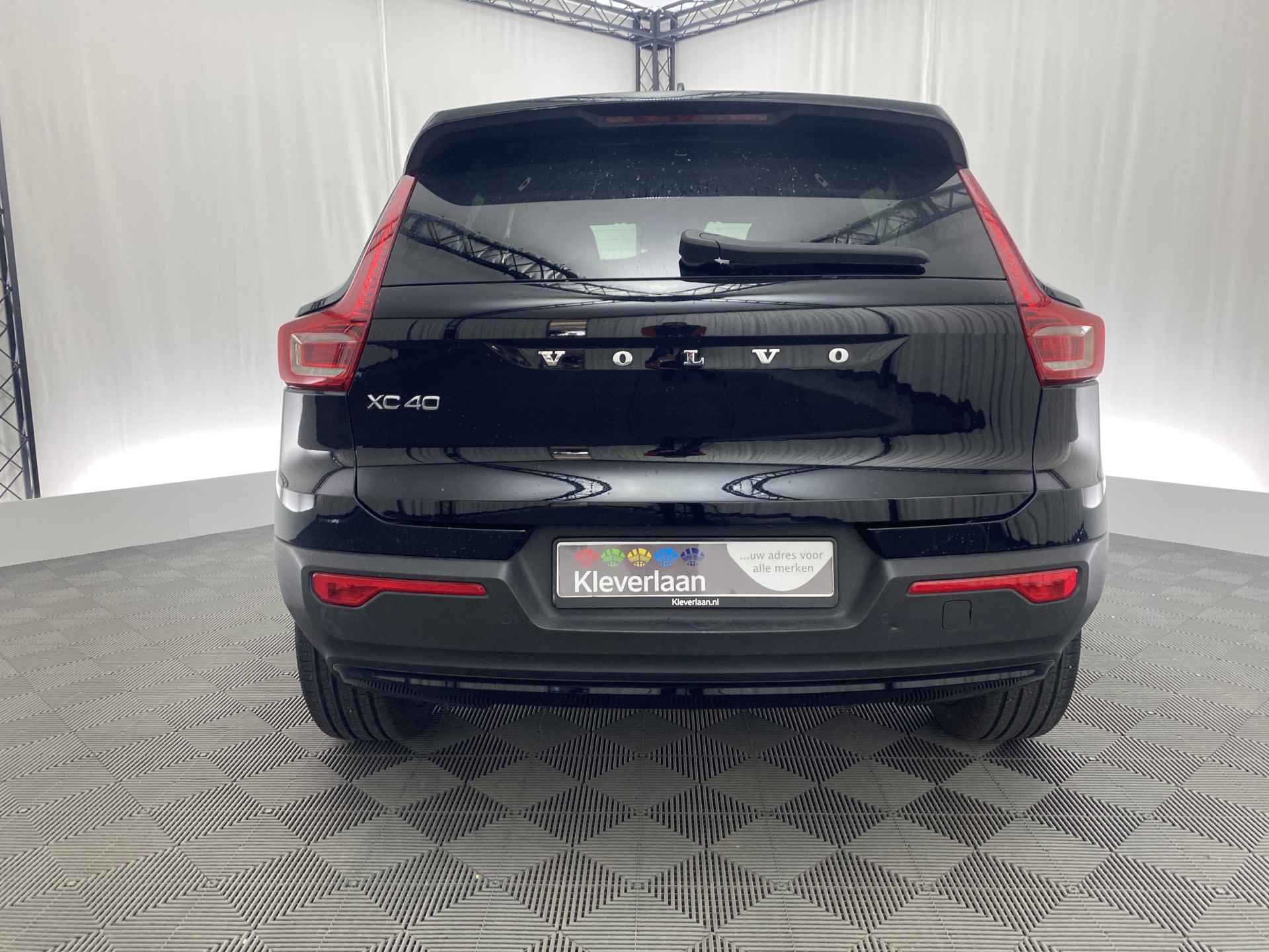 Volvo XC40 1.5 T5 Recharge R-Design 262 pk Automaat | Leder | Stoel/stuurverw. | Apple CarPlay | Camera | 20 inch | - 7/33