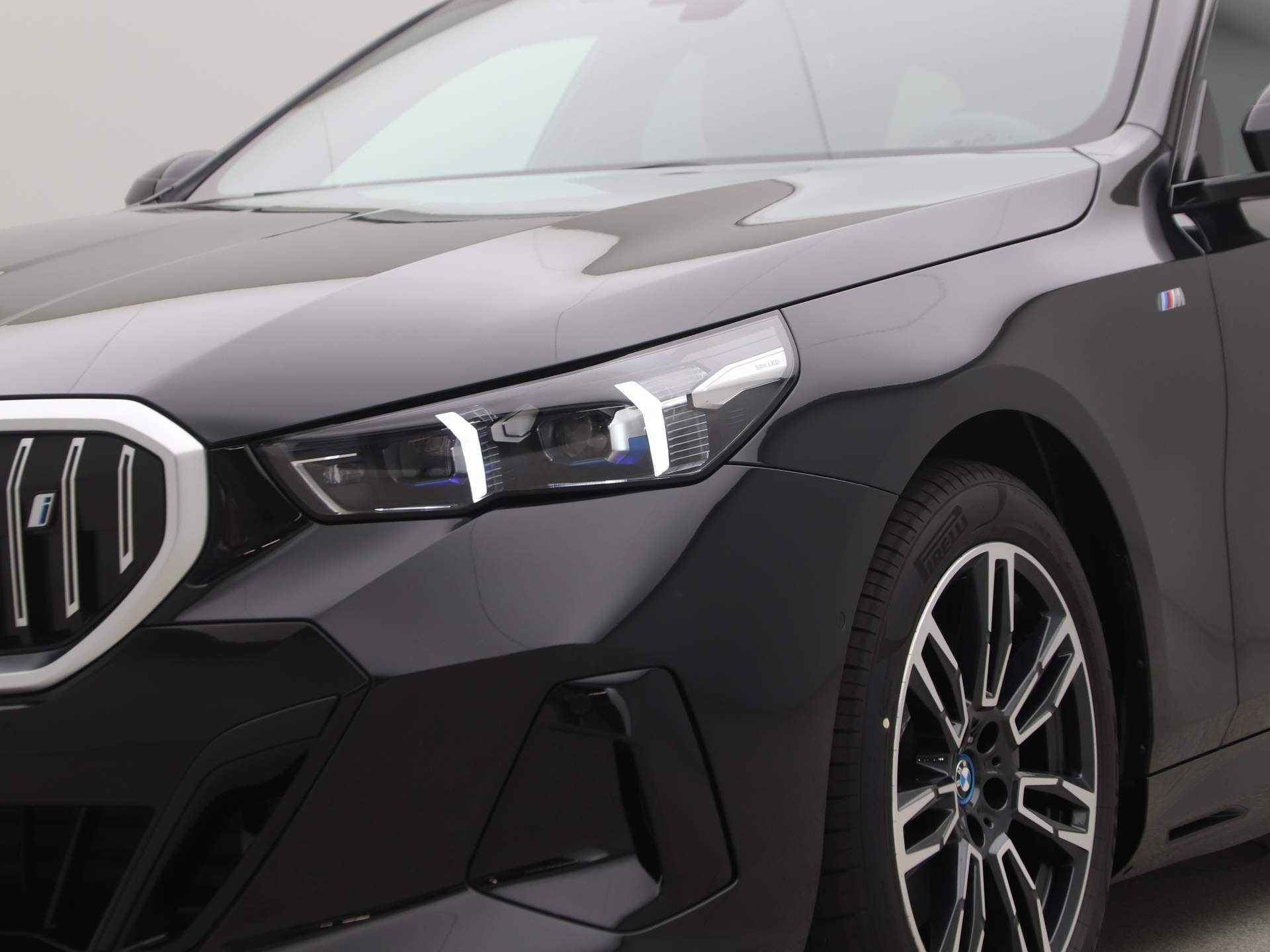 BMW i5 Touring eDrive40 84 kWh - 19/22