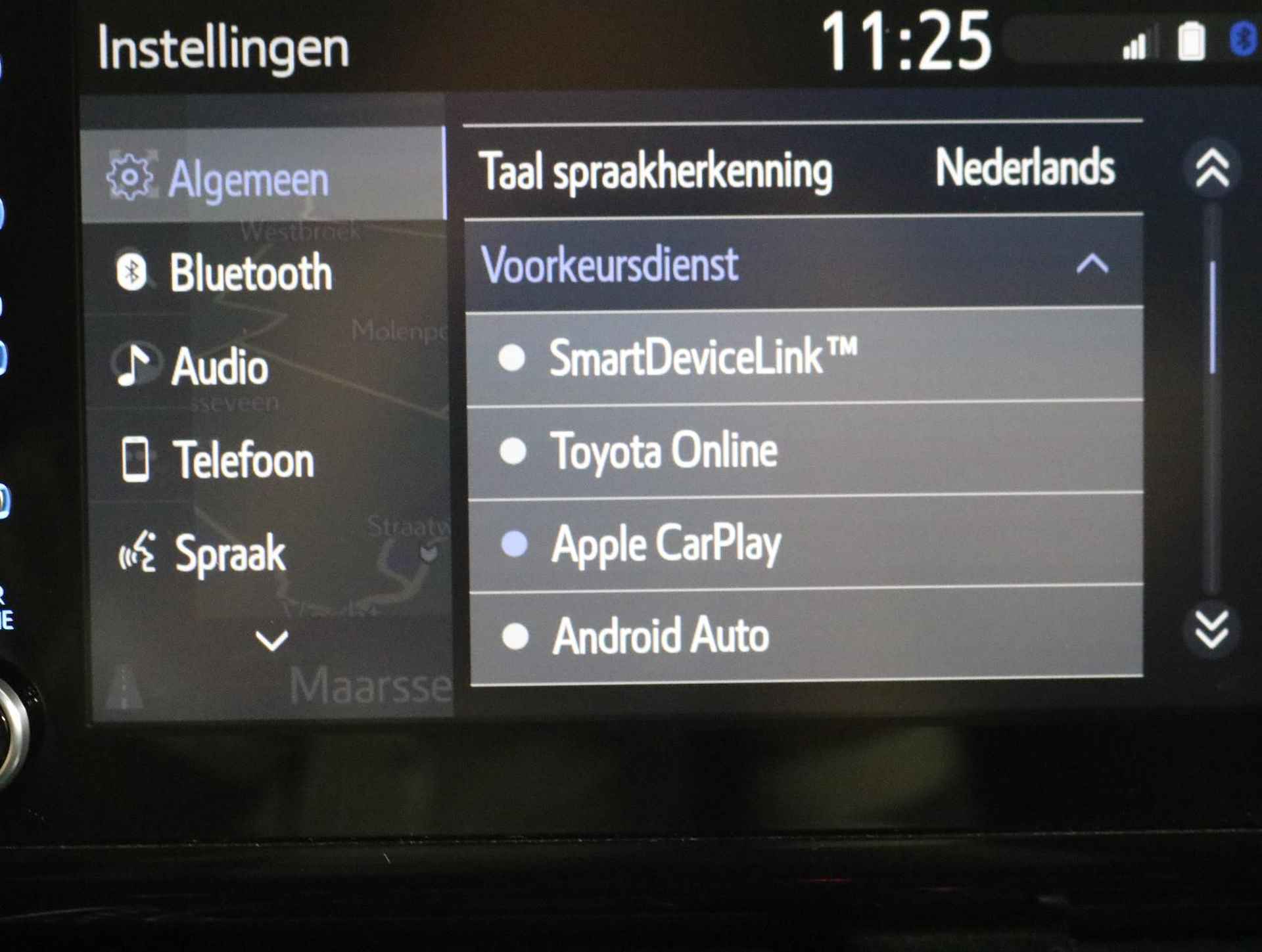 Toyota Corolla Touring Sports 1.8 Hybrid Executive, Bi-Tone, Head Up Display | Blind Spot | Sportstoelen | Apple Carplay & Android Auto - 12/47
