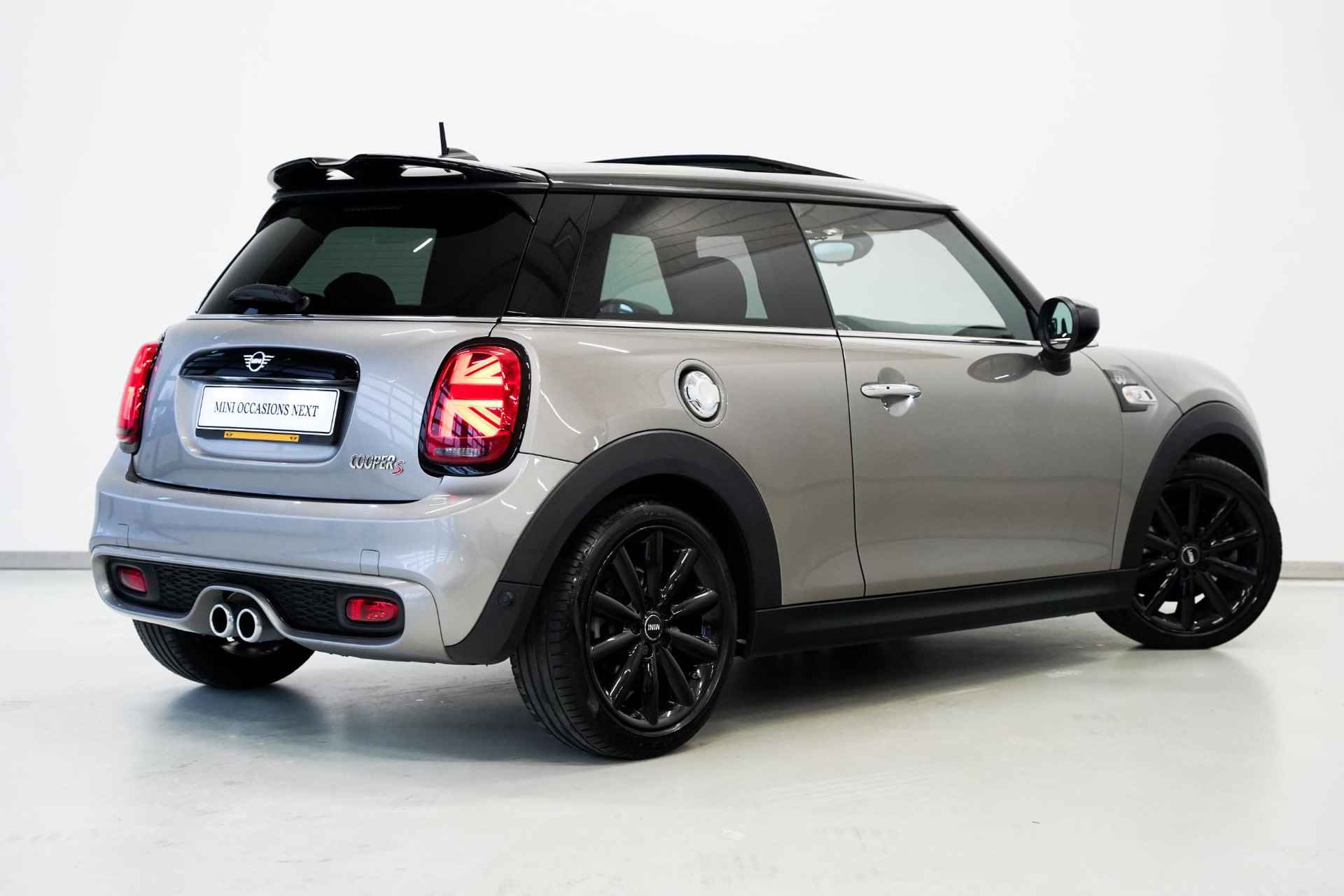 MINI 3-deurs Cooper S 60 Years Edition Aut. - 2/29