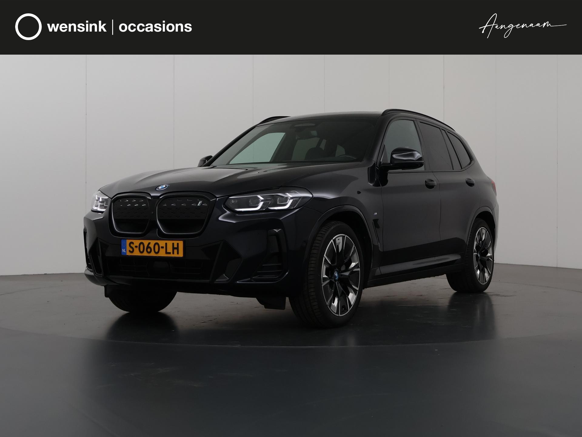 BMW iX3 High Executive 80 kWh M Sport | Trekhaak | Panoramadak | Harman / Kardon | Navigatie | Parkeercamera | Head-Up | Stoelverwarming | Keyless Go |