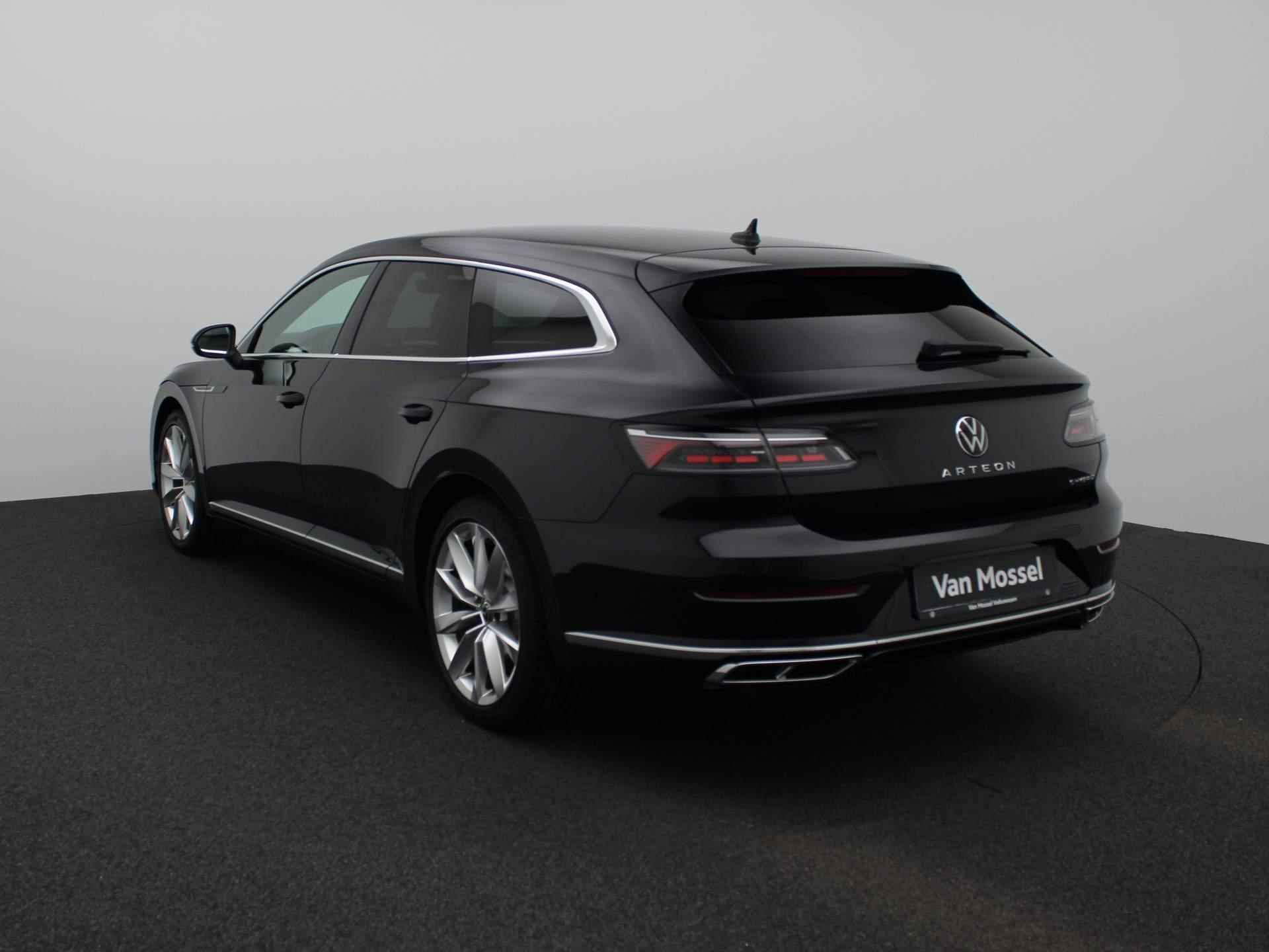 Volkswagen Arteon Shooting Brake 1.4 TSI eHybrid R-Line 218 PK | R-line | Automaat | Navigatie | Camera | Adaptive Cruise Control | Climate Control | Stoelverwarming | Parkeersensoren | Lichtmetalen velgen | Privacy glass | - 3/36