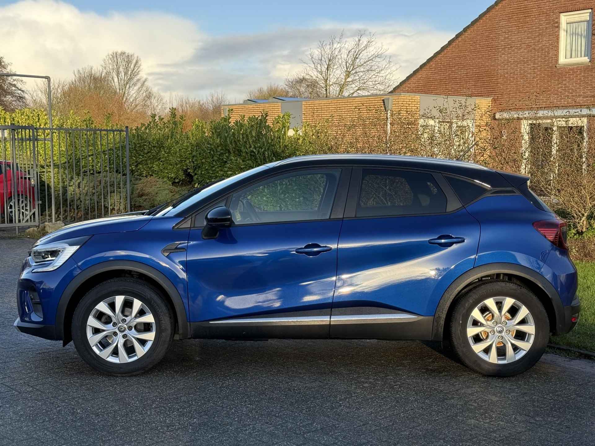 Renault Captur 1.0 TCe 100 Bi-Fuel Zen - 2/23