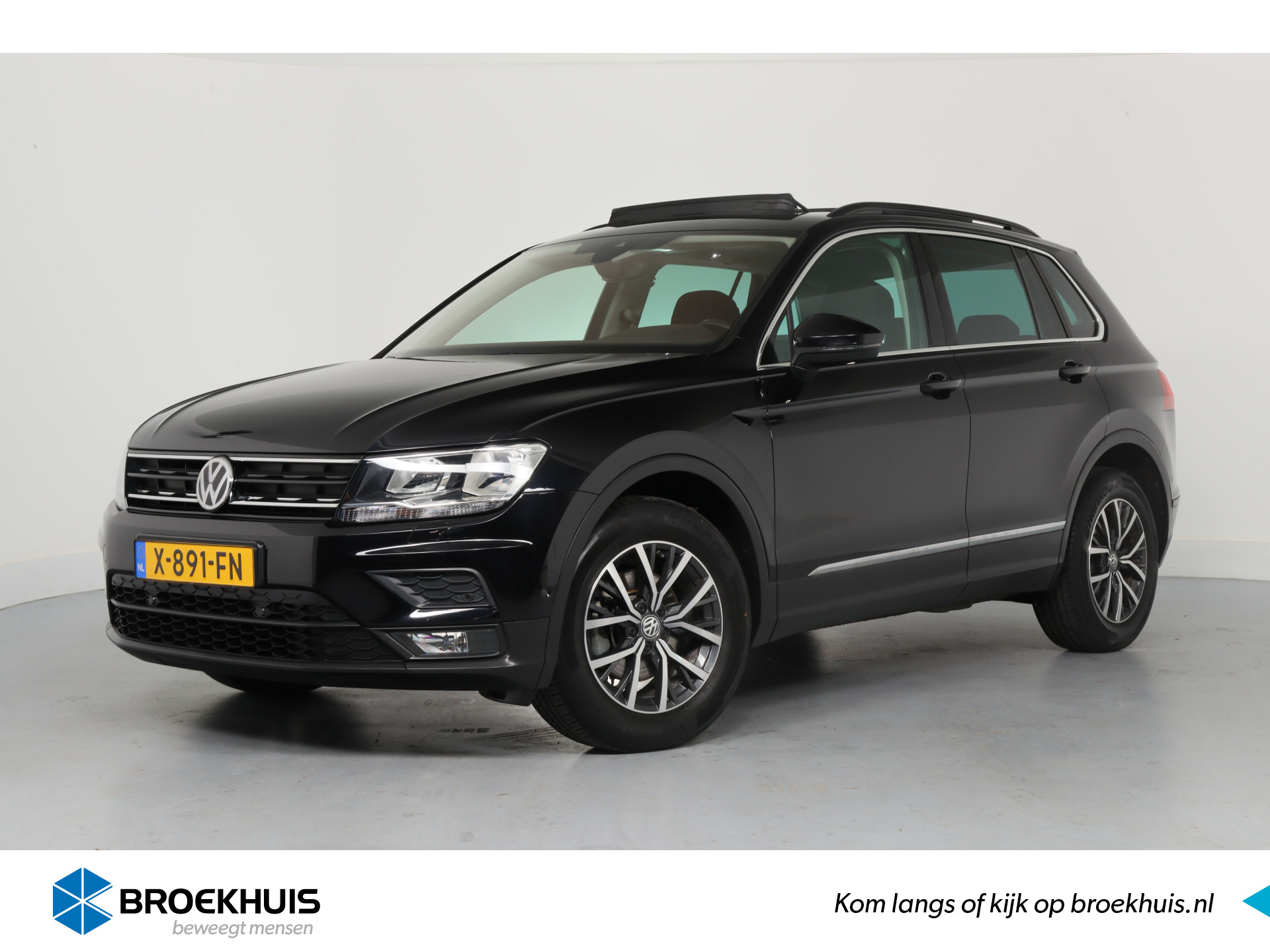 Volkswagen Tiguan 1.4 TSI ACT Comfortline Business | Open Dak | Cruise Adaptive | Egroactive | Keyless | Navi | Clima | Stoelverwarming Parkeersen