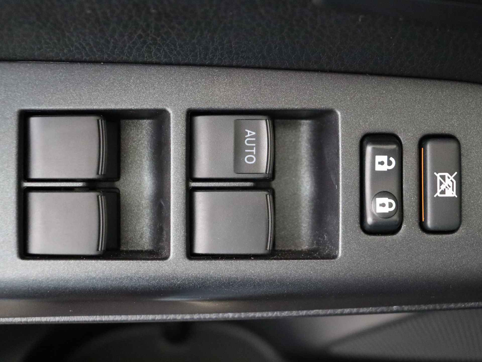 Toyota RAV4 2.5 Hybrid Executive I Climate Control I Cruise Control I Rondom Zicht Camera I Zwart Lederen Bekleding I 1e Eigenaar I Volledig Dealer Onderhouden I Stuur/Voorruit/Stoelverwarming Voor I - 32/50