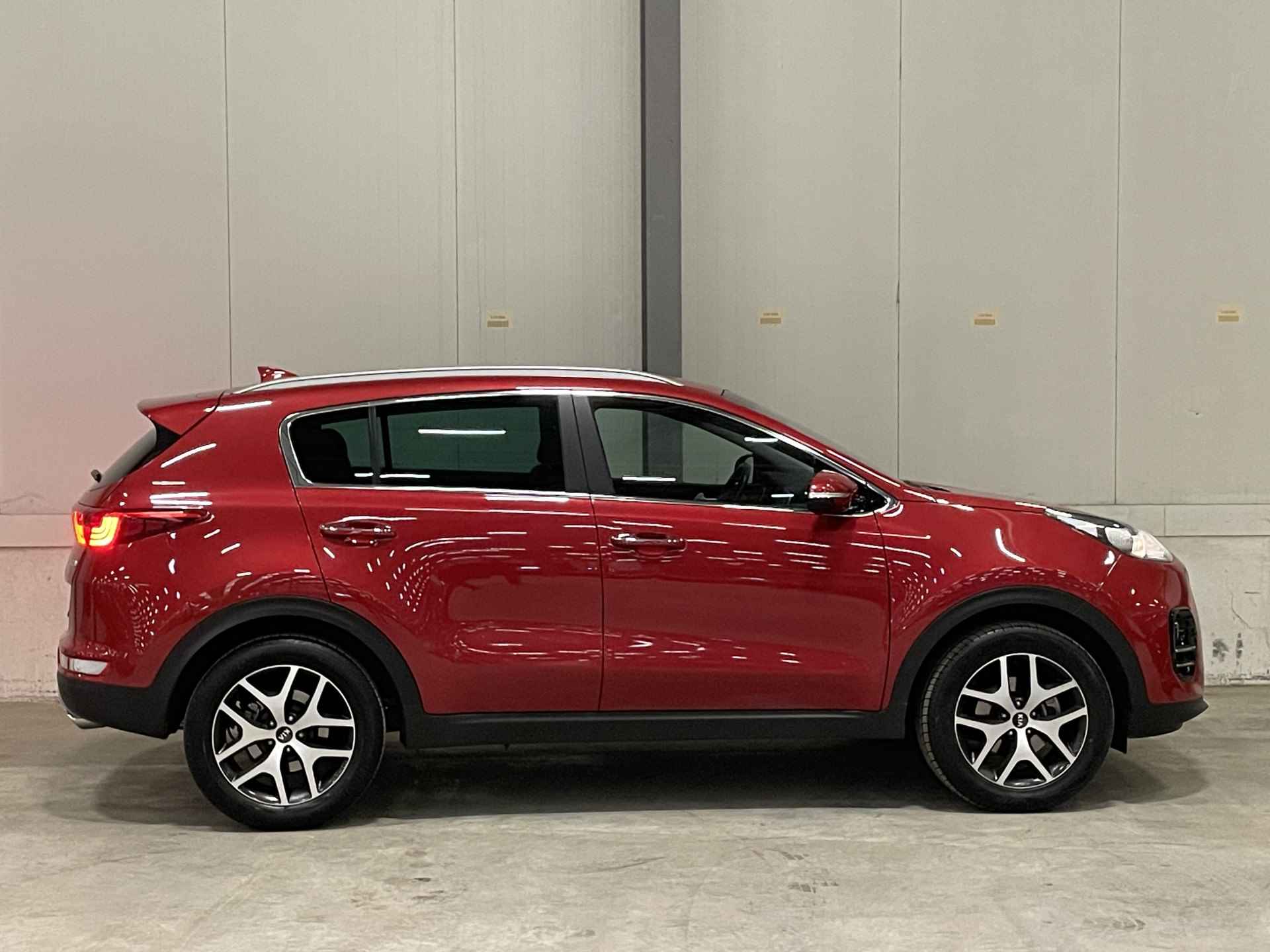 Kia Sportage 1.6 GDI DynamicLine | Camera | Carplay | Cruise Control | Leder/Alcantara bekleding | Navigatie | - 4/38