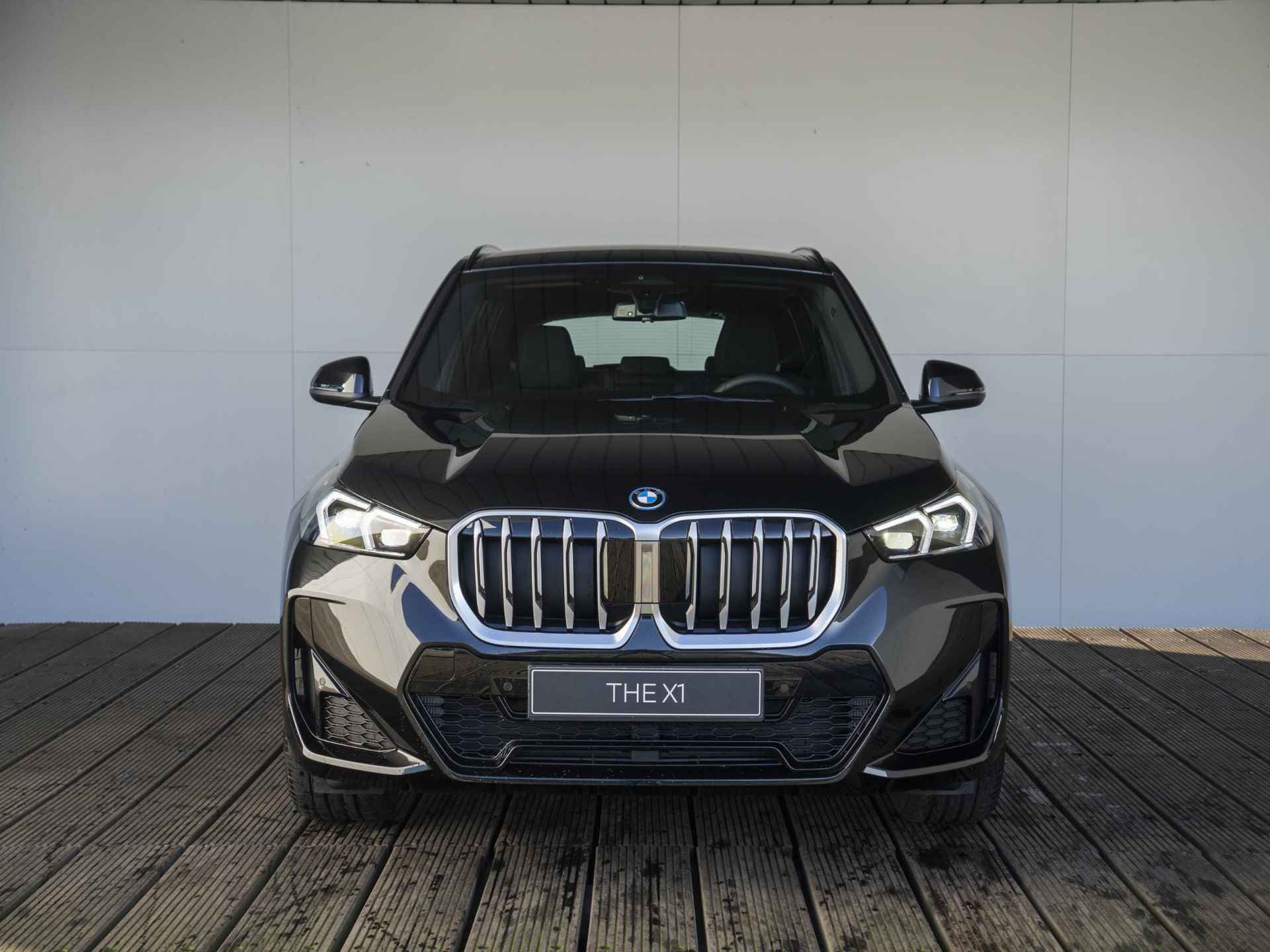 BMW X1 xDrive25e | M Sportpakket | Premium Pack | Comfort Pack - 3/43