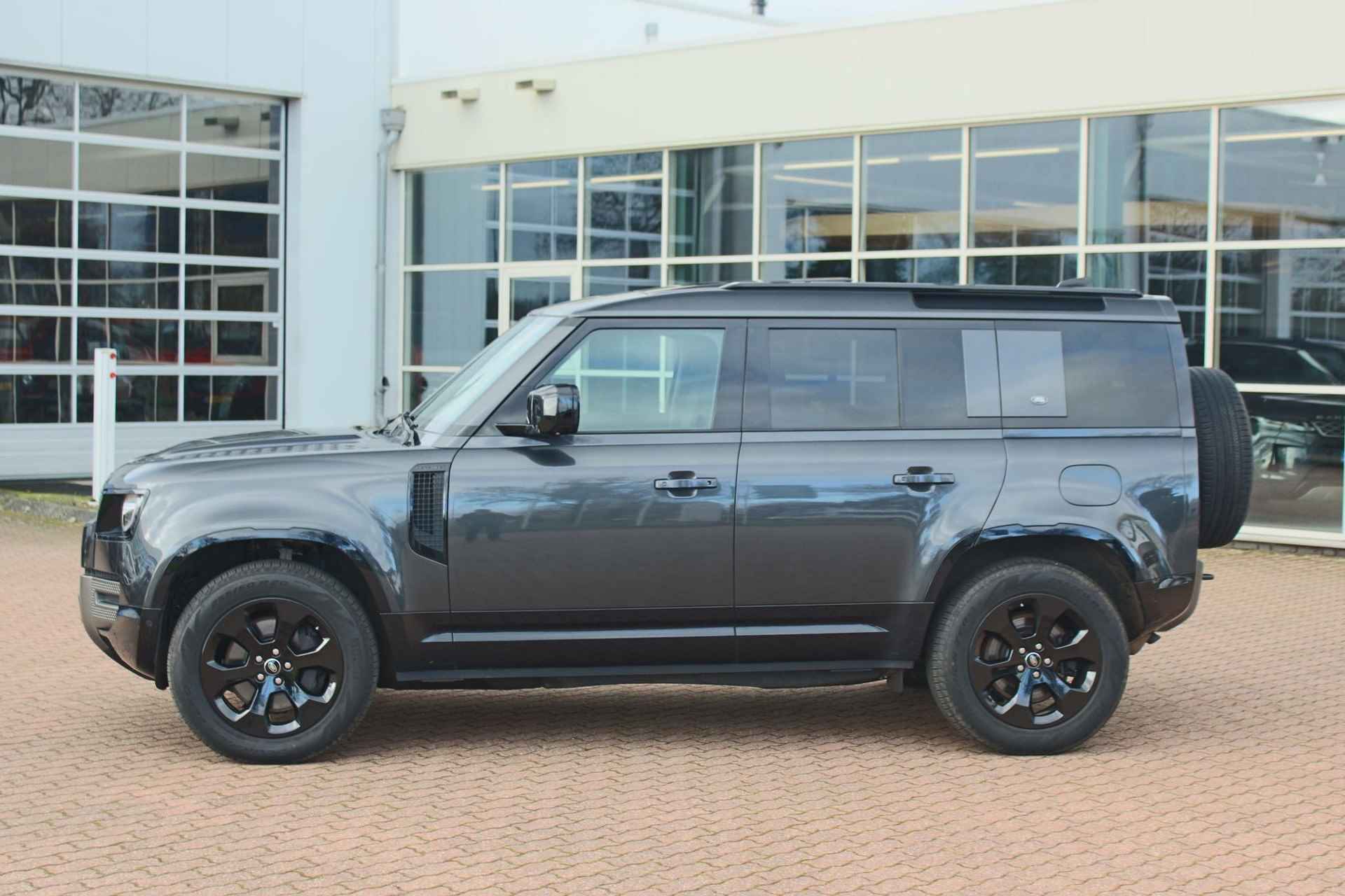 Land Rover Defender 2.0 P400e 110 X-Dynamic S 3 Zone Climate, DAB, Surround camera, verwarmde Stoelen, Privacy, Roof Rails, Koelbox, - 5/38