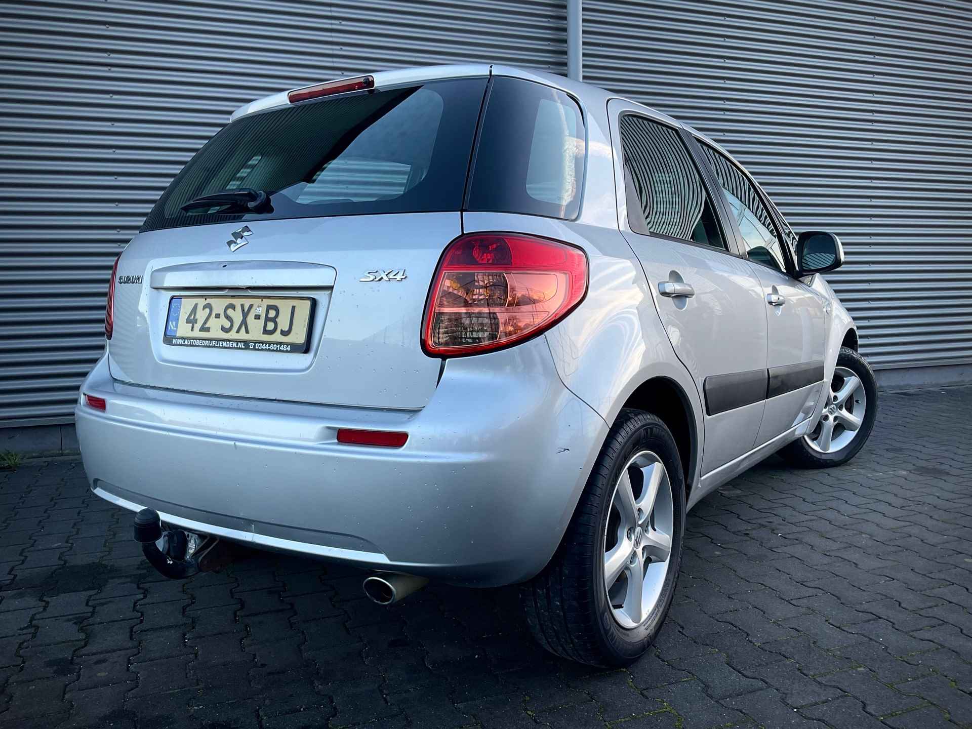 Suzuki SX4 1.6 Comfort - 3/19