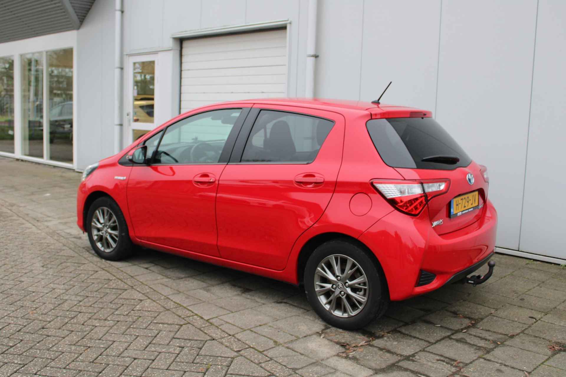 Toyota Yaris 1.5 Hyb. Dynamic - 3/31