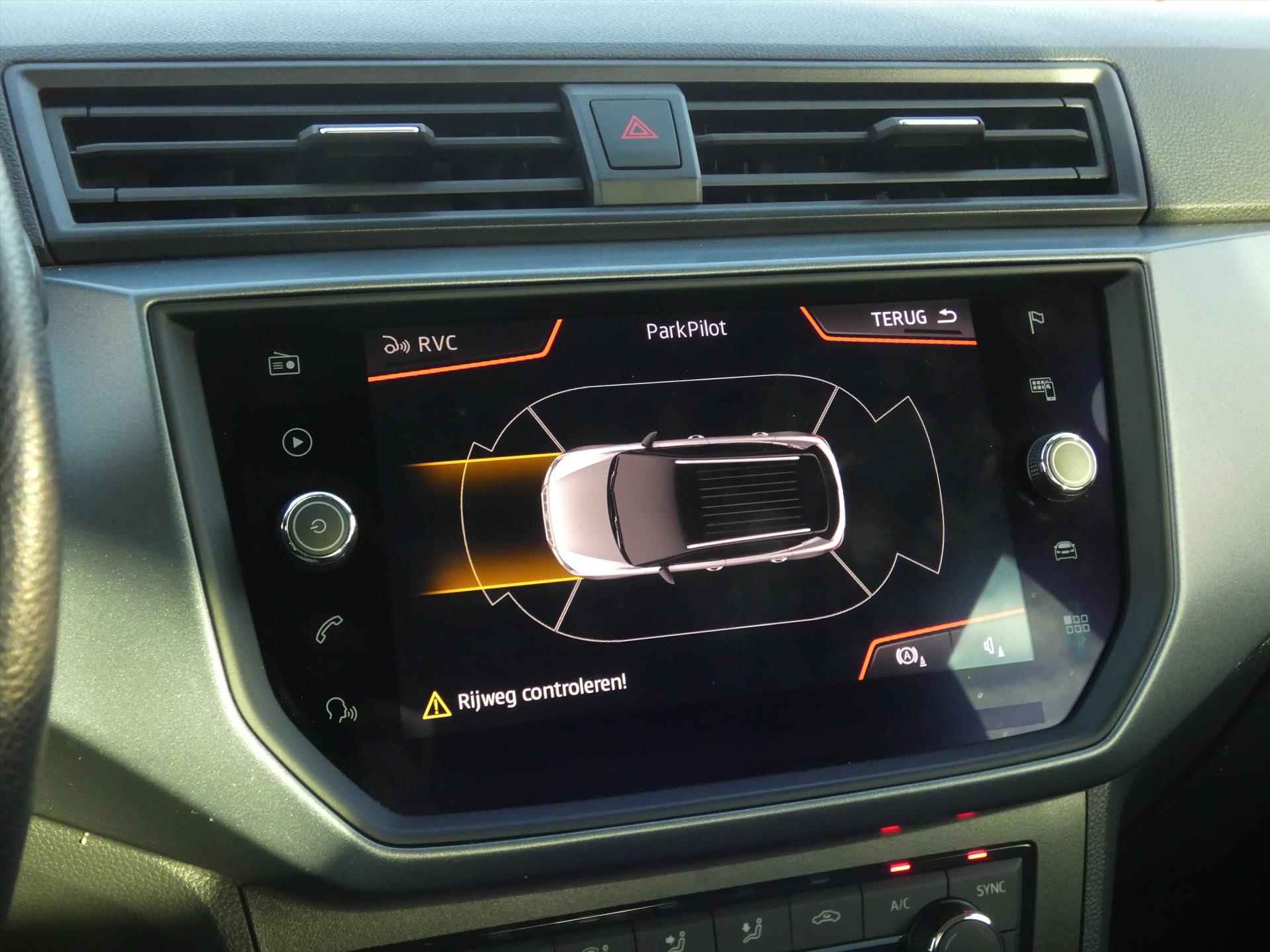 SEAT Arona 1.0 TSI 95pk Style Intense X | Trekhaak | Carplay | Camera | - 31/41