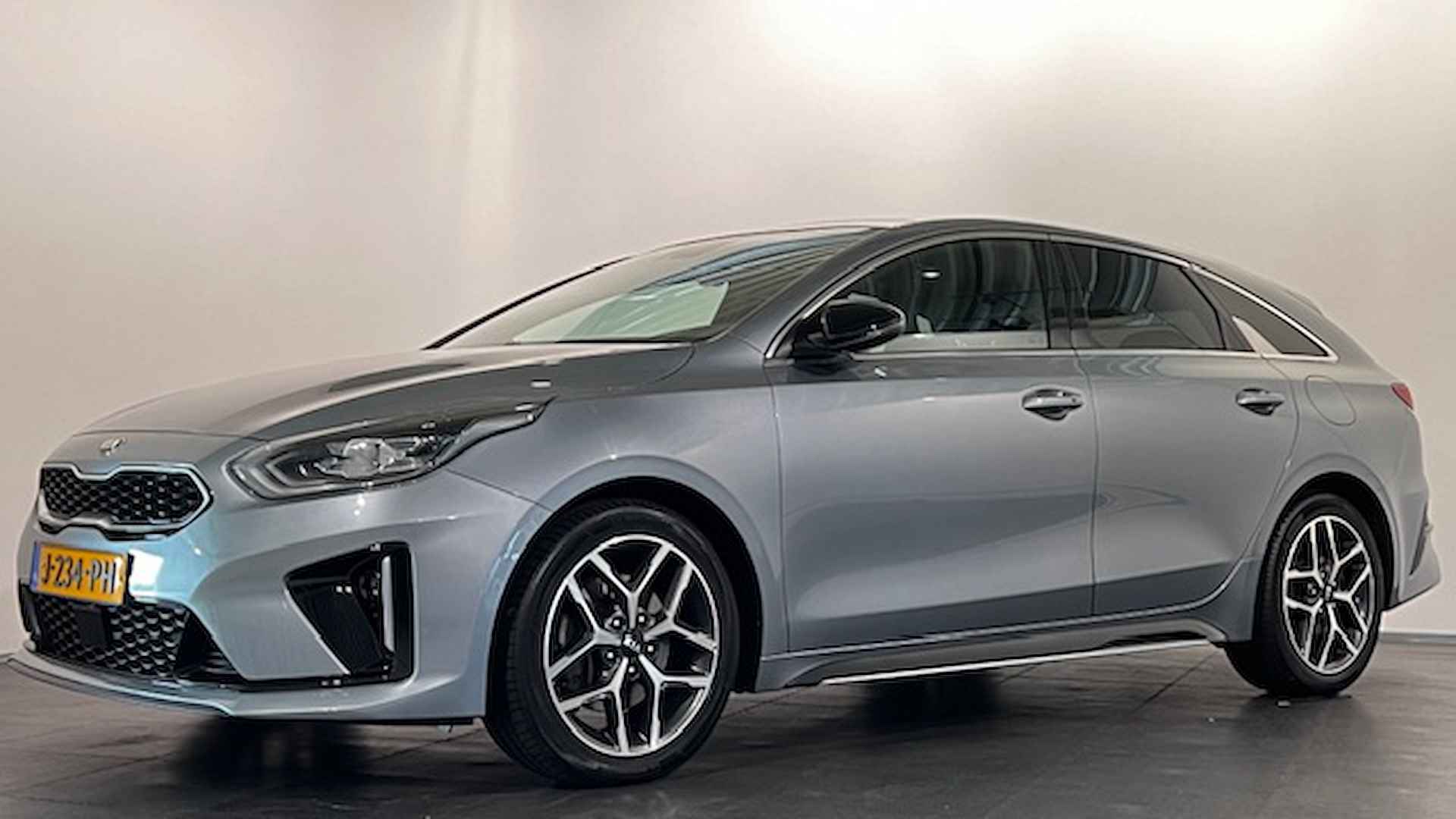 Kia Proceed 1.4 T-GDi 140pk ECOdynamics DCT7 GT-Line - 4/61