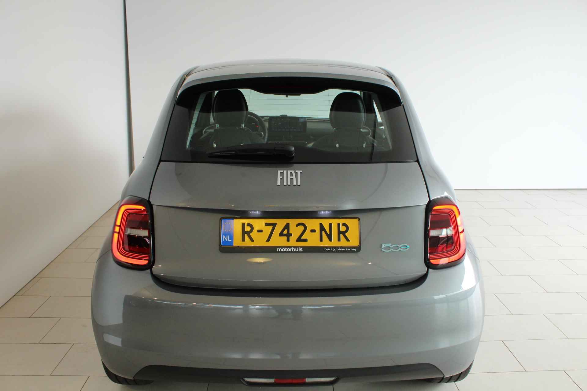 Fiat 500 -e 42kWh 118pk Aut Icon - 4/25