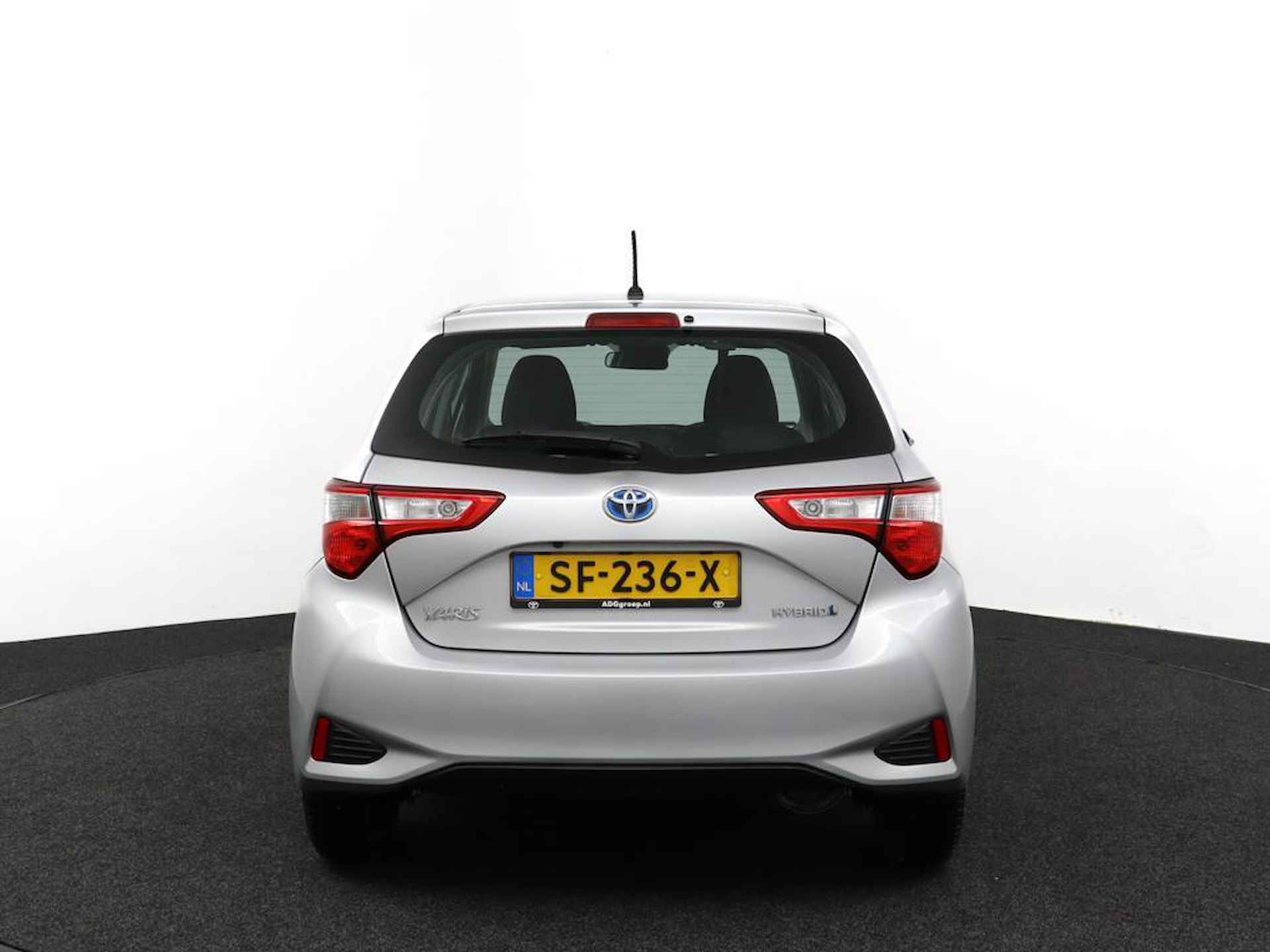 Toyota Yaris 1.5 Hybrid Aspiration | Airco | Cruise Control | Centrale vergrendeling | Bluetooth| Achteruitrijcamera | - 34/49