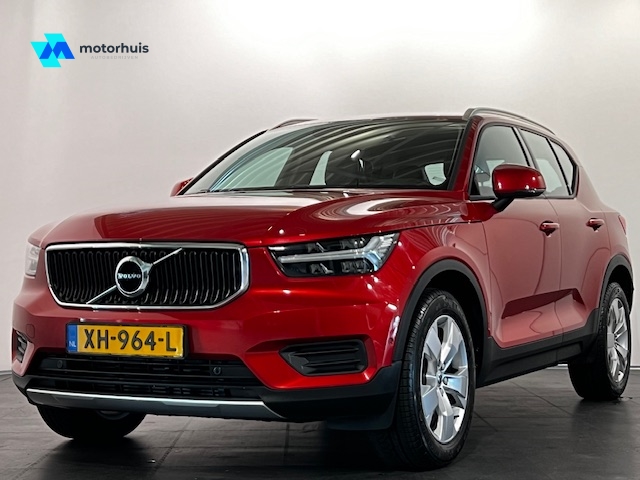 Volvo Xc40 T4 190PK Geartronic MOMENTUM | LEDER | NAVIGATIE | FULL LED | CAMERA | VIRTUAL