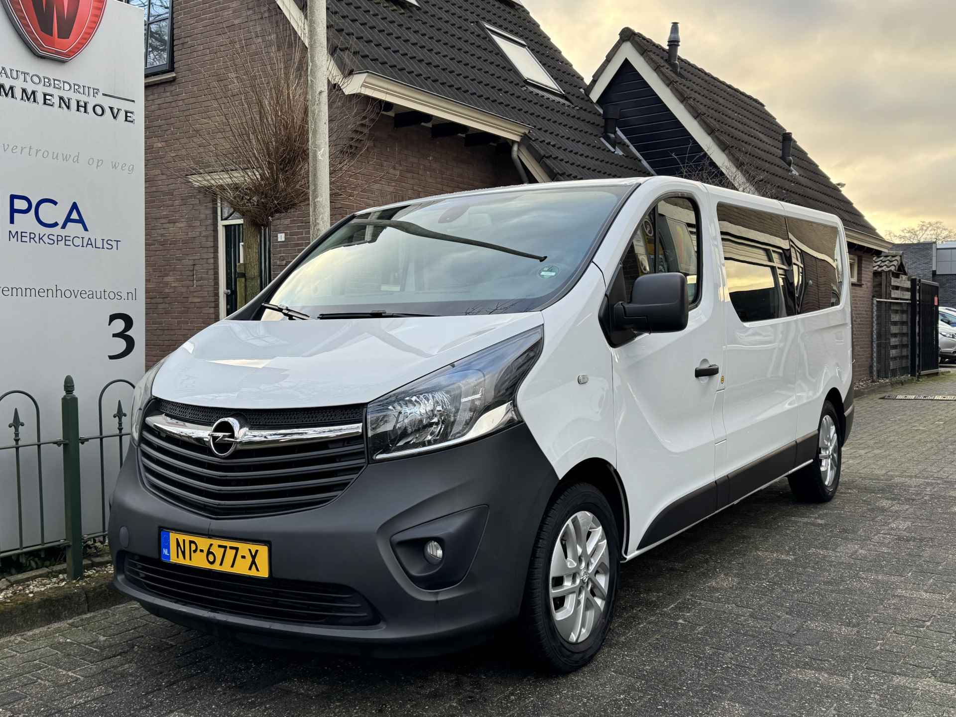 Opel Vivaro Combi 1.6 CDTI L2H1 BiTurbo ecoFLEX Airco/Navi/Camera/Lichtmetalen velgen - 4/44