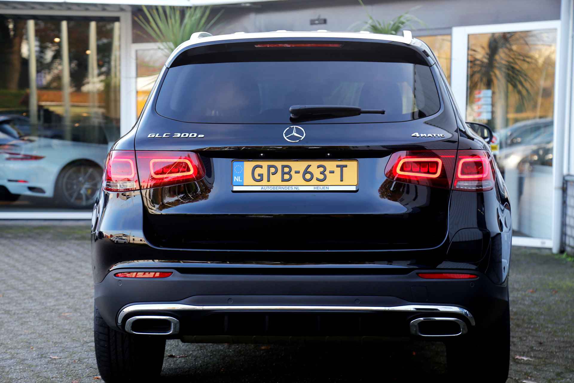 Mercedes-Benz GLC 300e Plug in hybride PHEV 4MATIC AMG*Perfect MB Onderh.*BTW*AMG/Diamond Grille/Camera/Apple Carplay-Android/LED/DAB/Stoelverw./H - 20/57