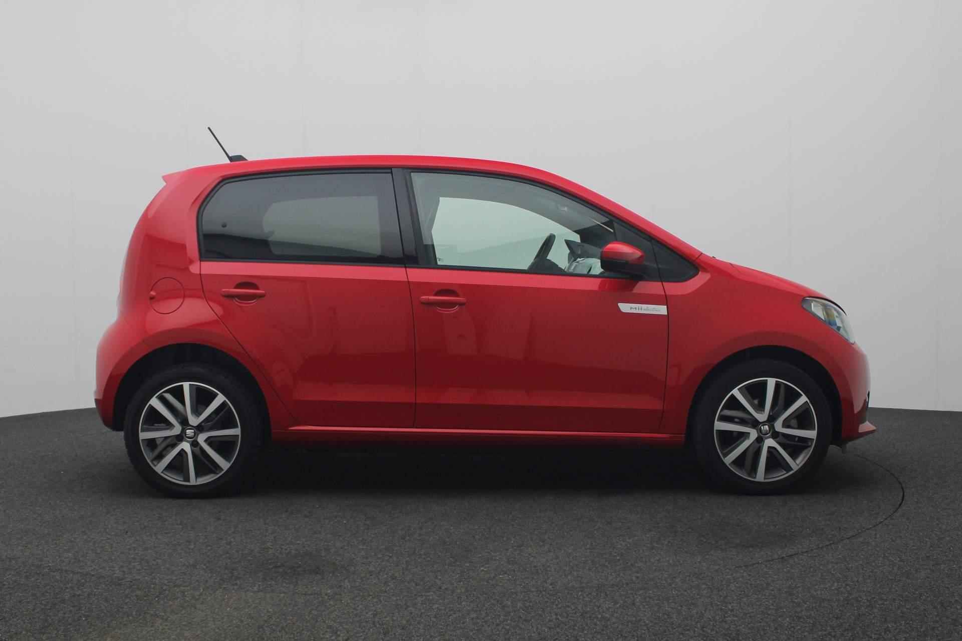 SEAT Mii Electric electric Plus 83PK | Stoelverwarming | Parkeersensoren achter | Cruise | Verwarmbare voorruit | Navi via App - 13/27