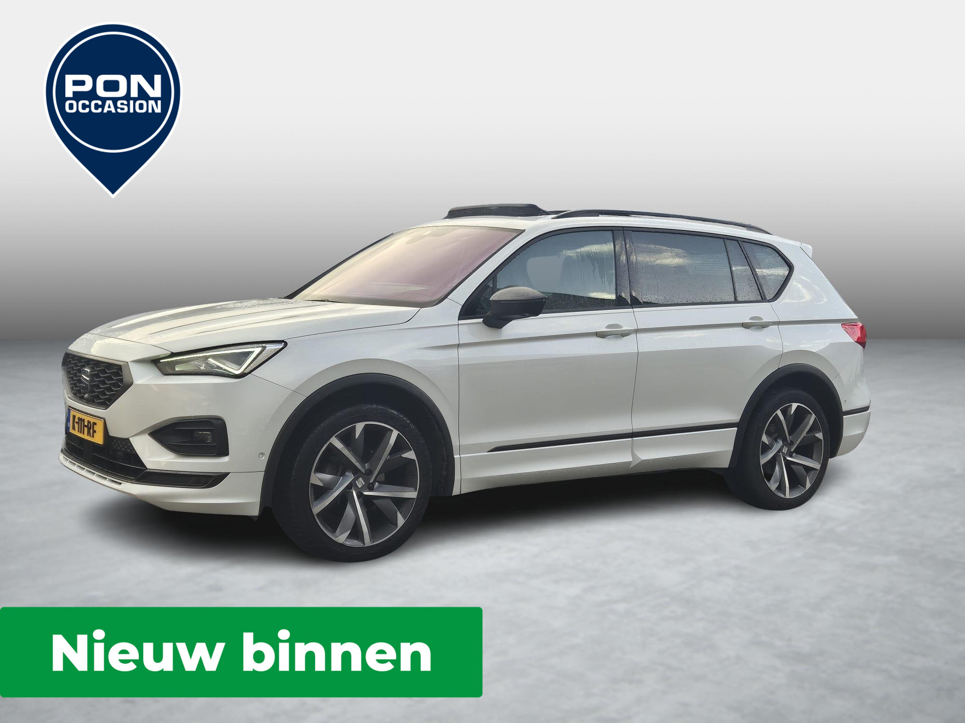 SEAT Tarraco 1.5 TSI 150 PK DSG FR 7p. | NIEUW BINNEN | Panoramadak | 7-persoons | 360 Camera | Keyless | 20" LMV | DCC | Voorruitverwarming |