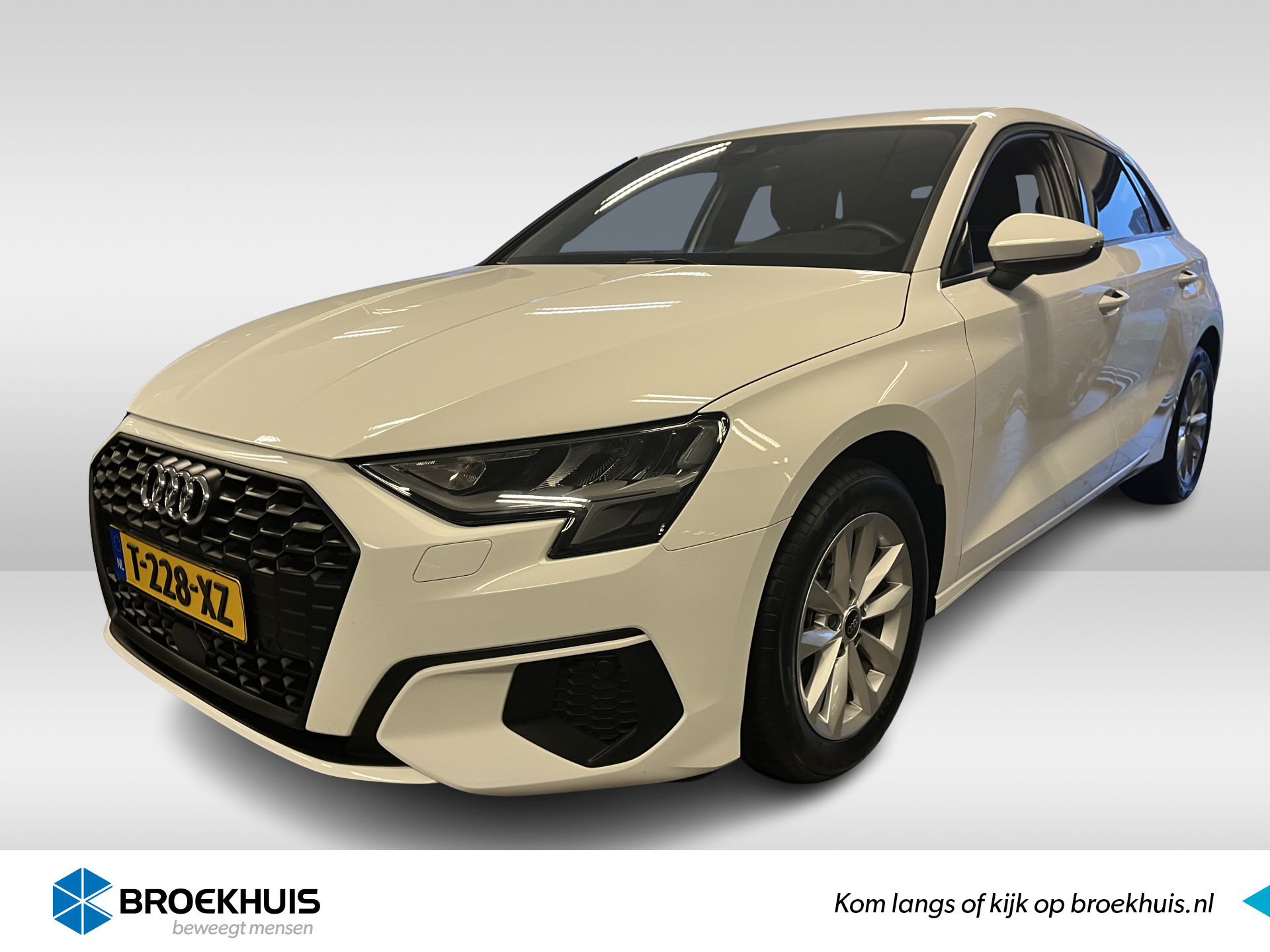 Audi A3 Sportback 30 TFSI Pro Line | Navi via app connect |