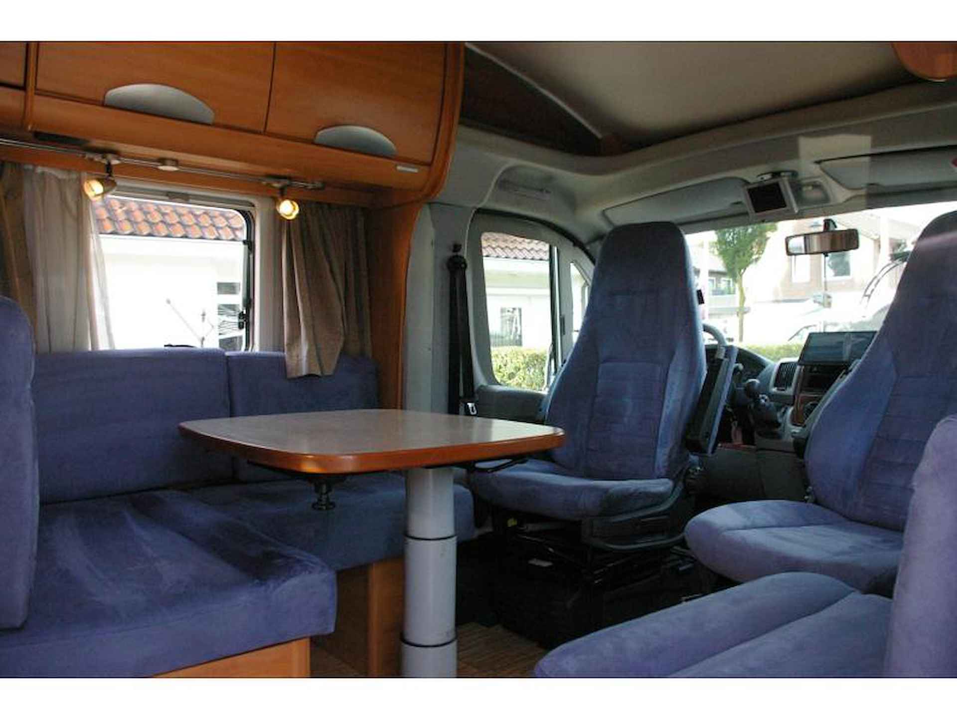 Hymer Tramp 664 SL Dwarsbed, XXL Garage - 6/15