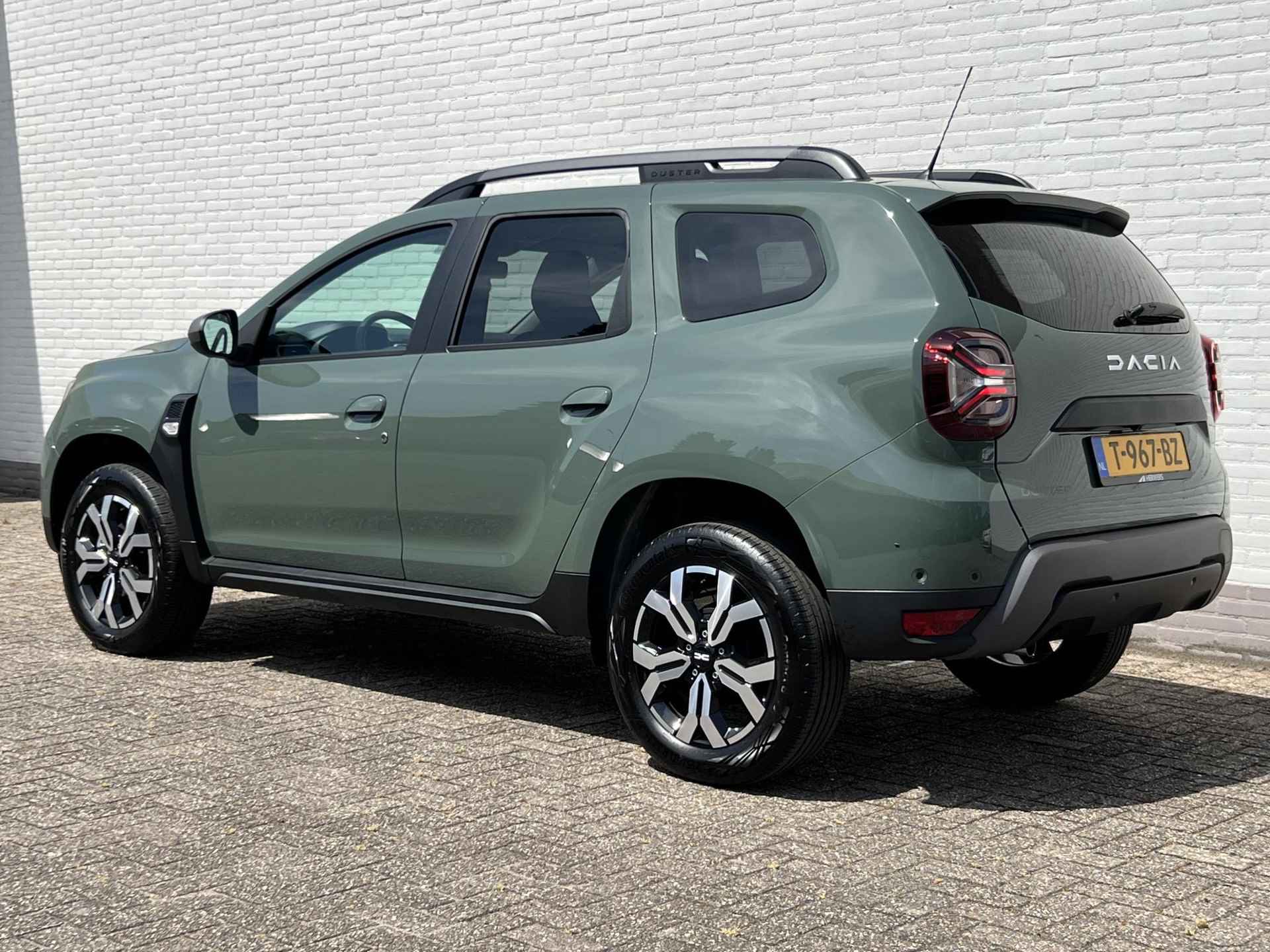 Dacia Duster 1.3 TCe 130 Journey / 360 Camera / Parkeersensoren voor + Achter / Apple Carplay & Android Auto / Navi / Cruise / Clima / DAB / LED / Keyless / - 14/38