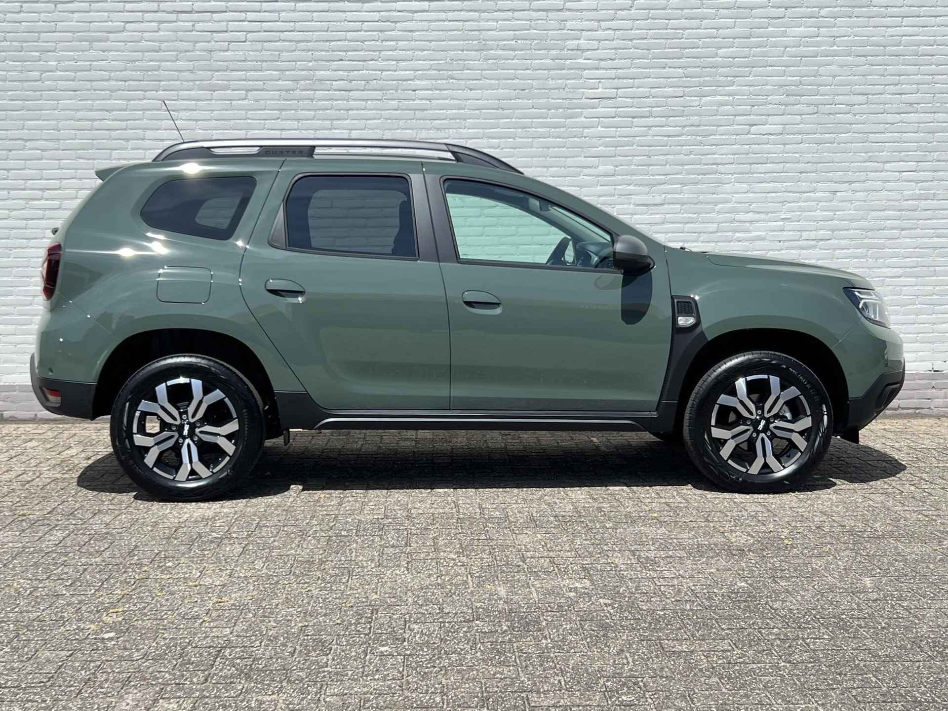 Dacia Duster 1.3 TCe 130 Journey / 360 Camera / Parkeersensoren voor + Achter / Apple Carplay & Android Auto / Navi / Cruise / Clima / DAB / LED / Keyless / - 36/38