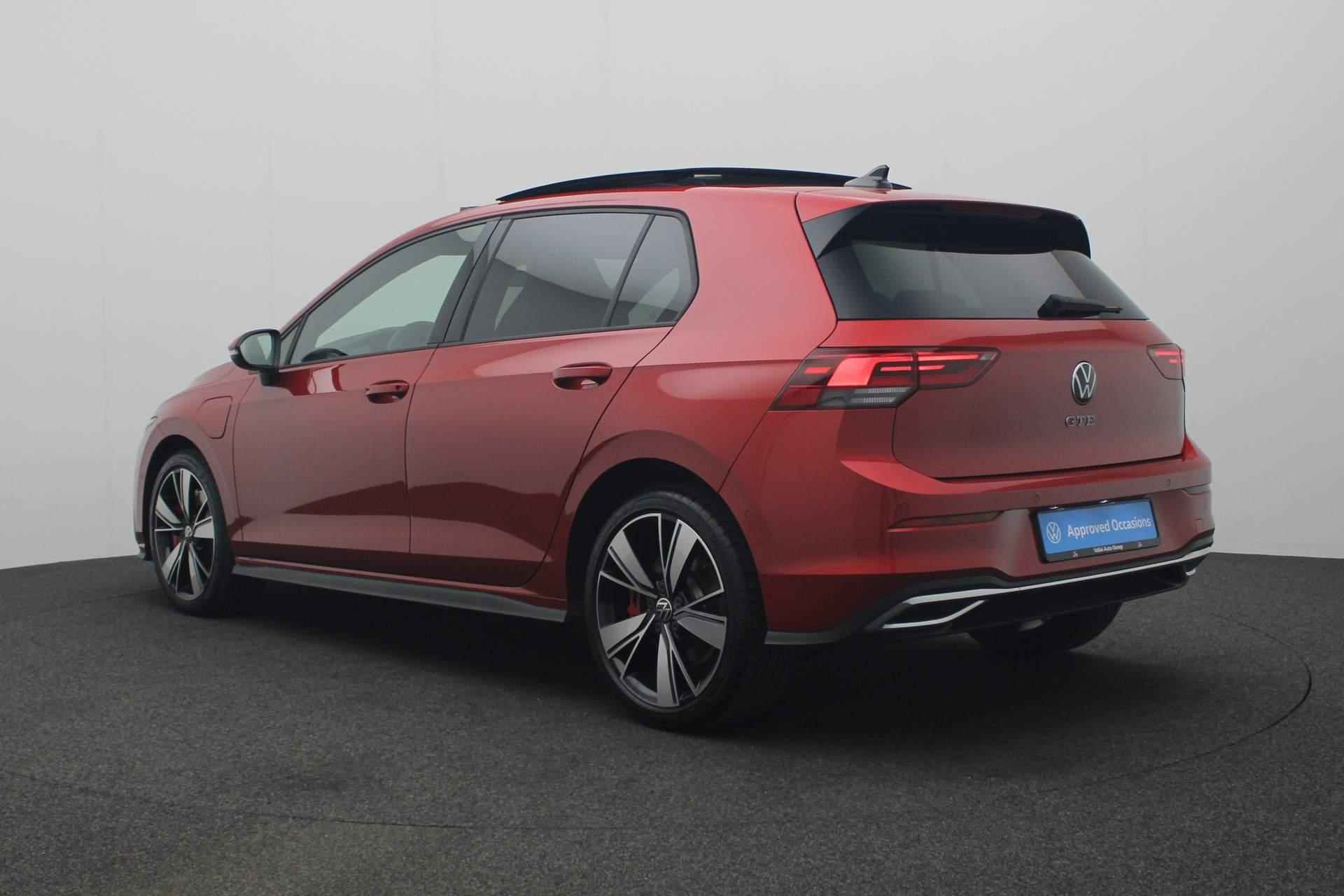 Volkswagen Golf 1.4 245PK DSG eHybrid GTE | Pano | Keyless | Navi | LED plus | ACC | Camera | 18 inch - 35/41