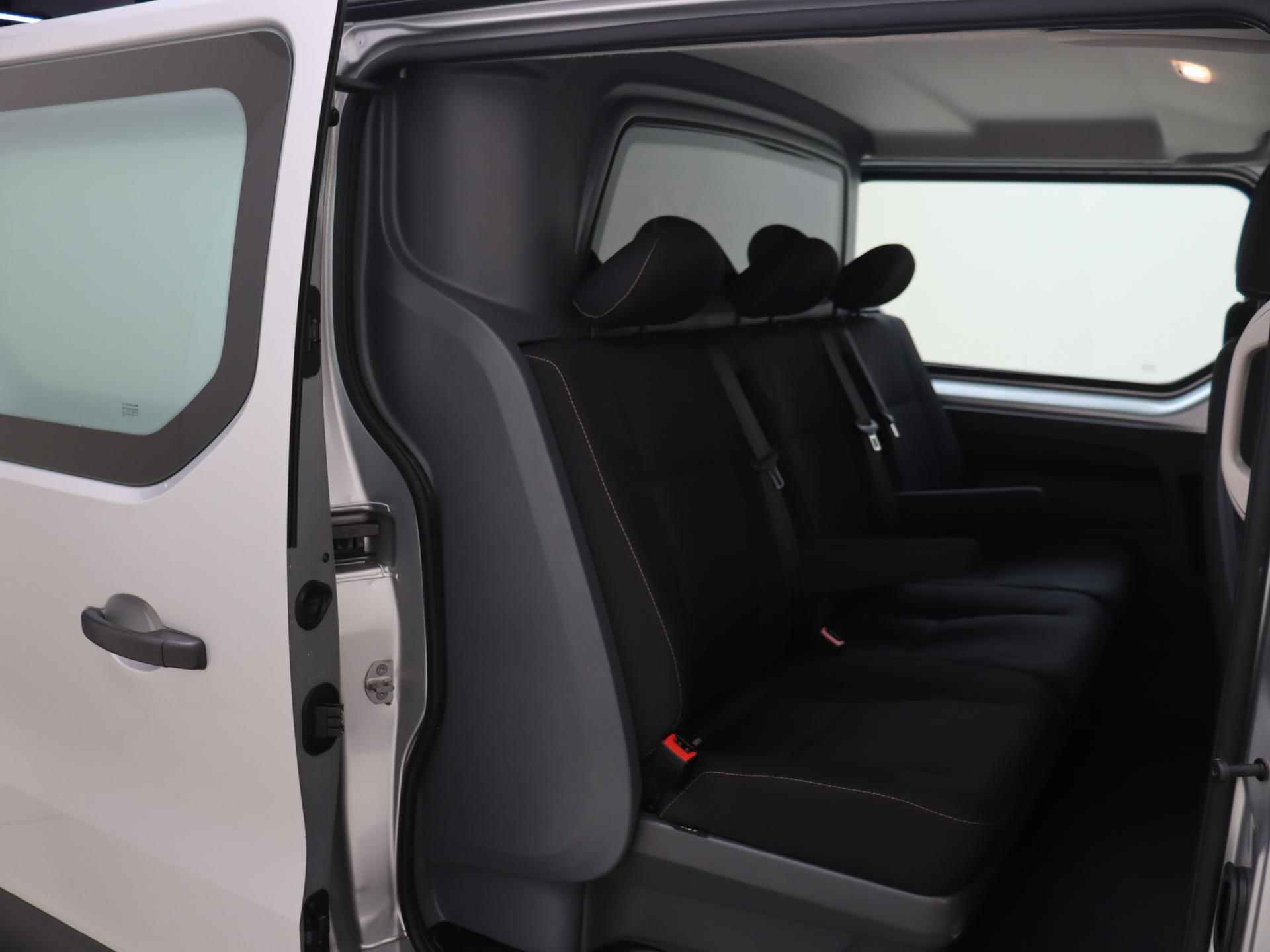 Renault Trafic 1.6 dCi T29 L2H1 DC Comfort  | Dubbel cabine | Navigatie | Camera | Trekhaak - 10/26