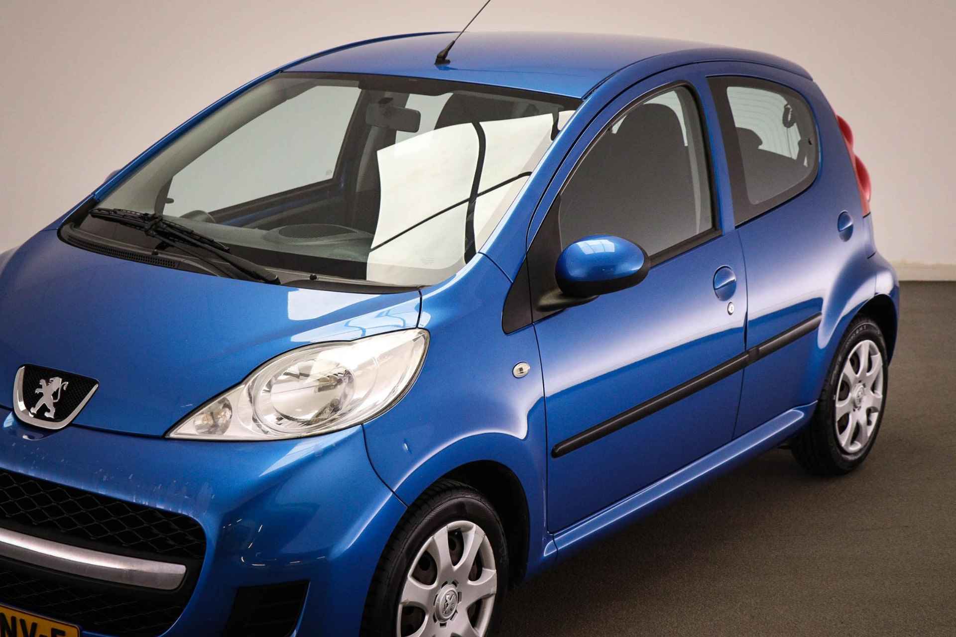 Peugeot 107 1.0-12V XS | PREMIUM PACK | AIRCO - 17/39