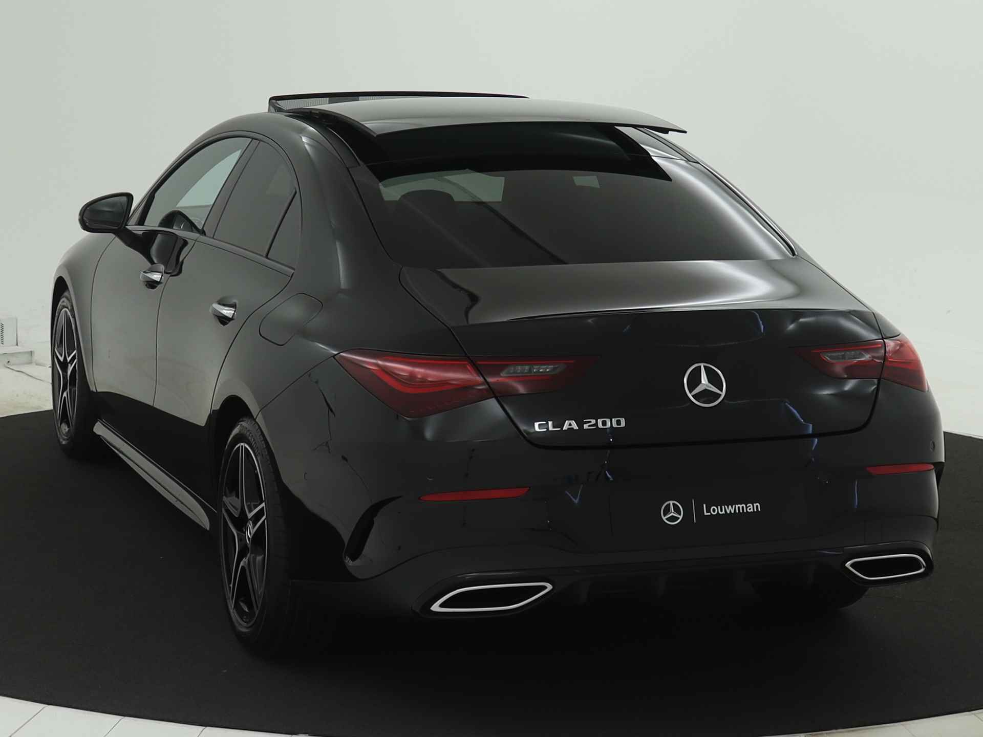 Mercedes-Benz CLA-Klasse 200 AMG Line | Nightpakket | Premium Plus Pack | Head-up display | Distronic | Parkeerpakket met 360°-camera | USB pakket Plus | KEYLESS GO-comfortpakket | Sfeerverlichting | Spiegelpakket | - 13/36