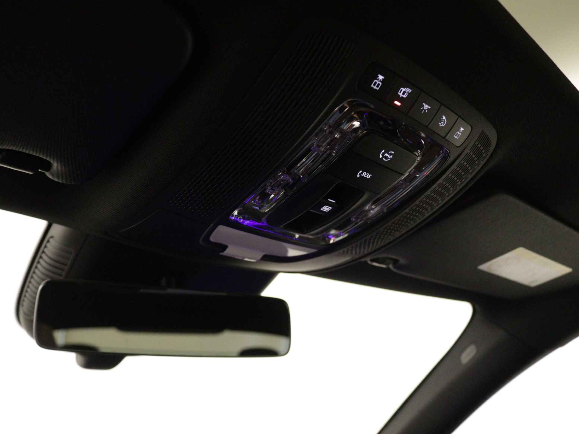 Mercedes-Benz CLA-Klasse 200 AMG Line | Nightpakket | Premium Plus Pack | Head-up display | Distronic | Parkeerpakket met 360°-camera | USB pakket Plus | KEYLESS GO-comfortpakket | Sfeerverlichting | Spiegelpakket | - 15/36