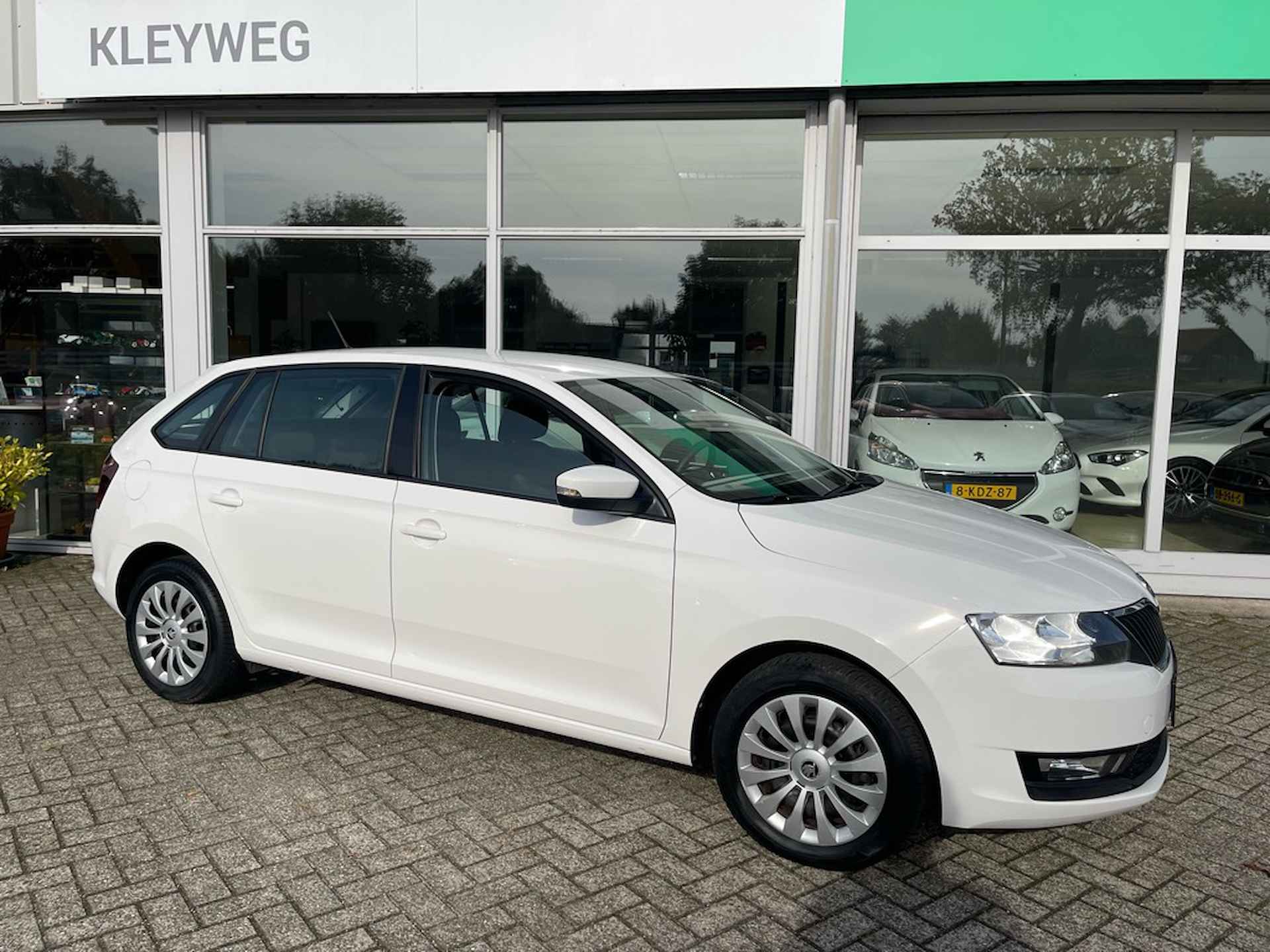 Skoda Rapid Spaceback 1.0 TSI Grt Clever - 5/18