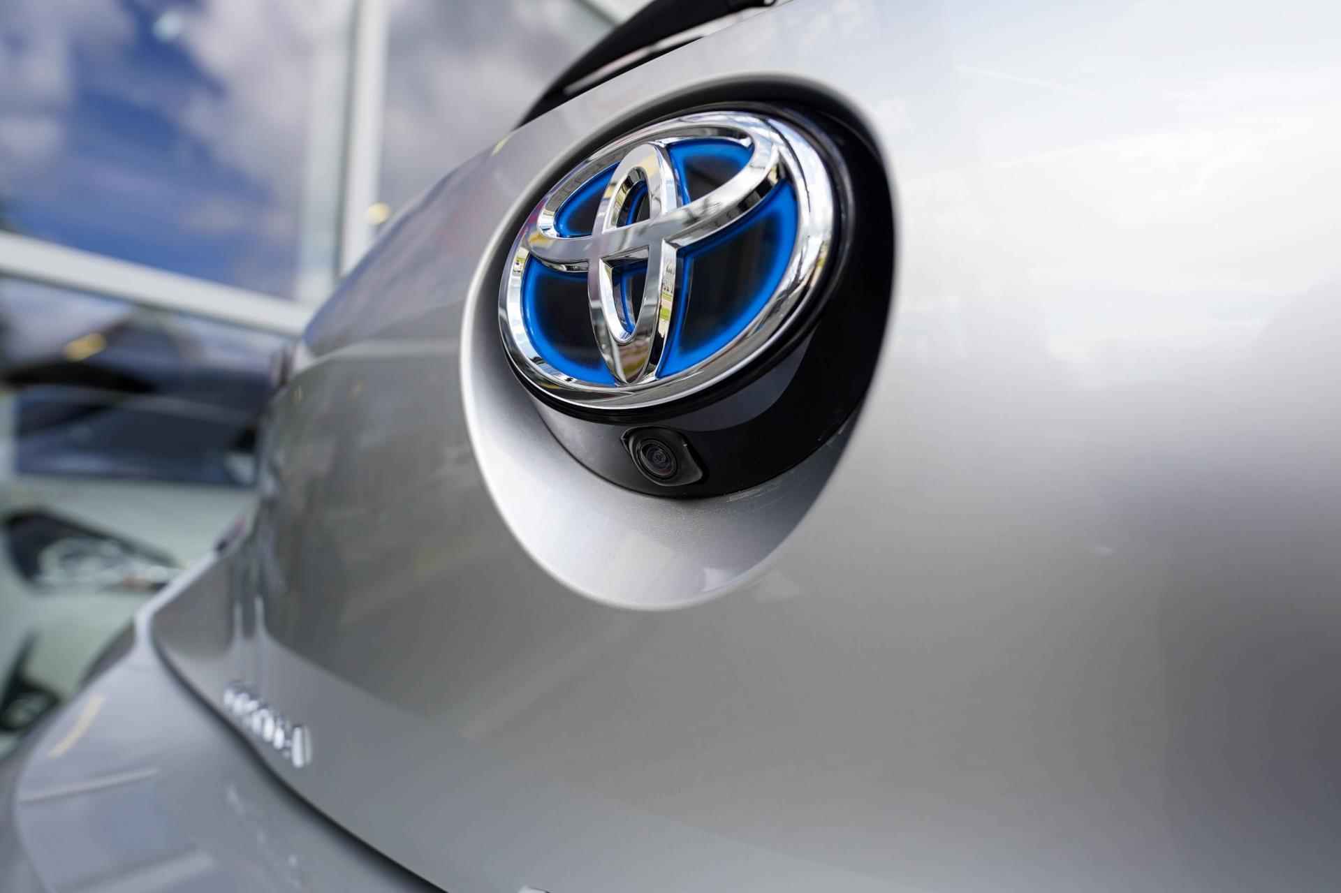 Toyota Corolla 1.8 Hybrid Dynamic Business|Carplay|Parkpilot - 36/43