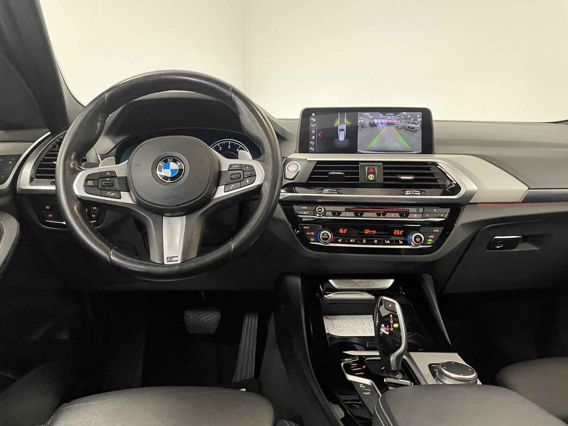 BMW X3 xDrive20i High Executive | Panoramadak | Achteruitrijcamera | Head-Up Display - 4/49