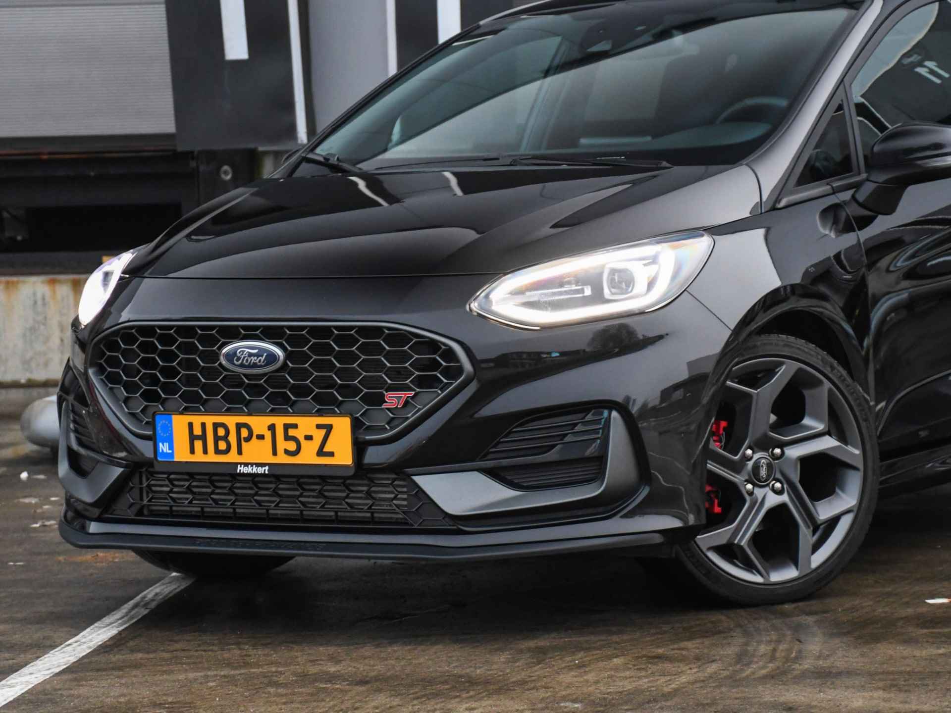 Ford Fiesta ST-X 1.5 Ecoboost 200pk LED MATRIX | 18''LM | WINTER PACK | CRUISE.C | KEYLESS | PDC ACHTER + CAM. - 2/43