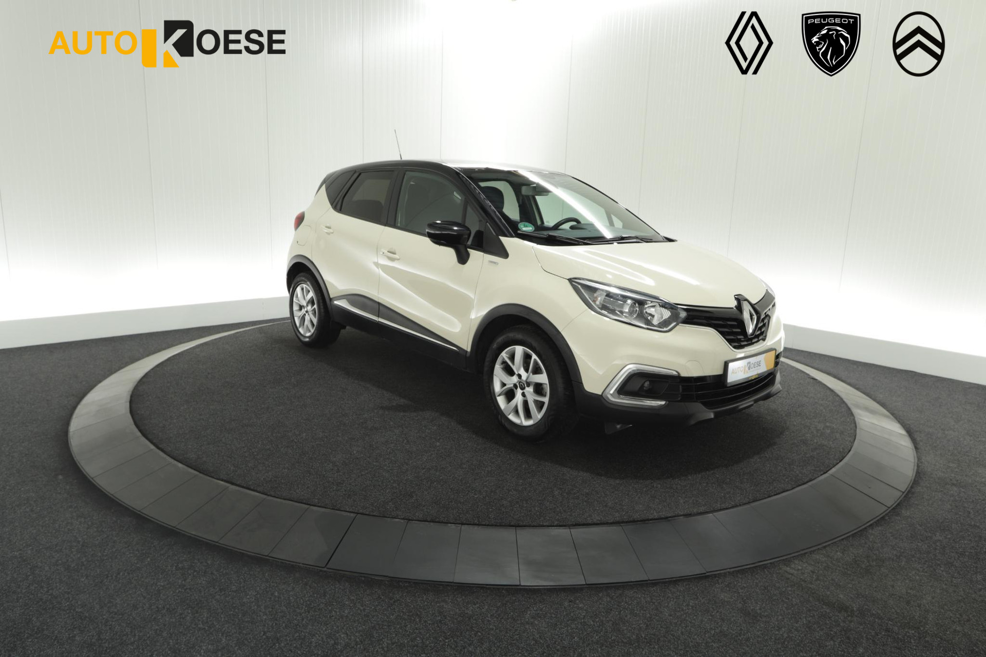 Renault Captur TCe 150 EDC Limited | Navigatie | Climate Control | Parkeersensoren | Apple Carplay