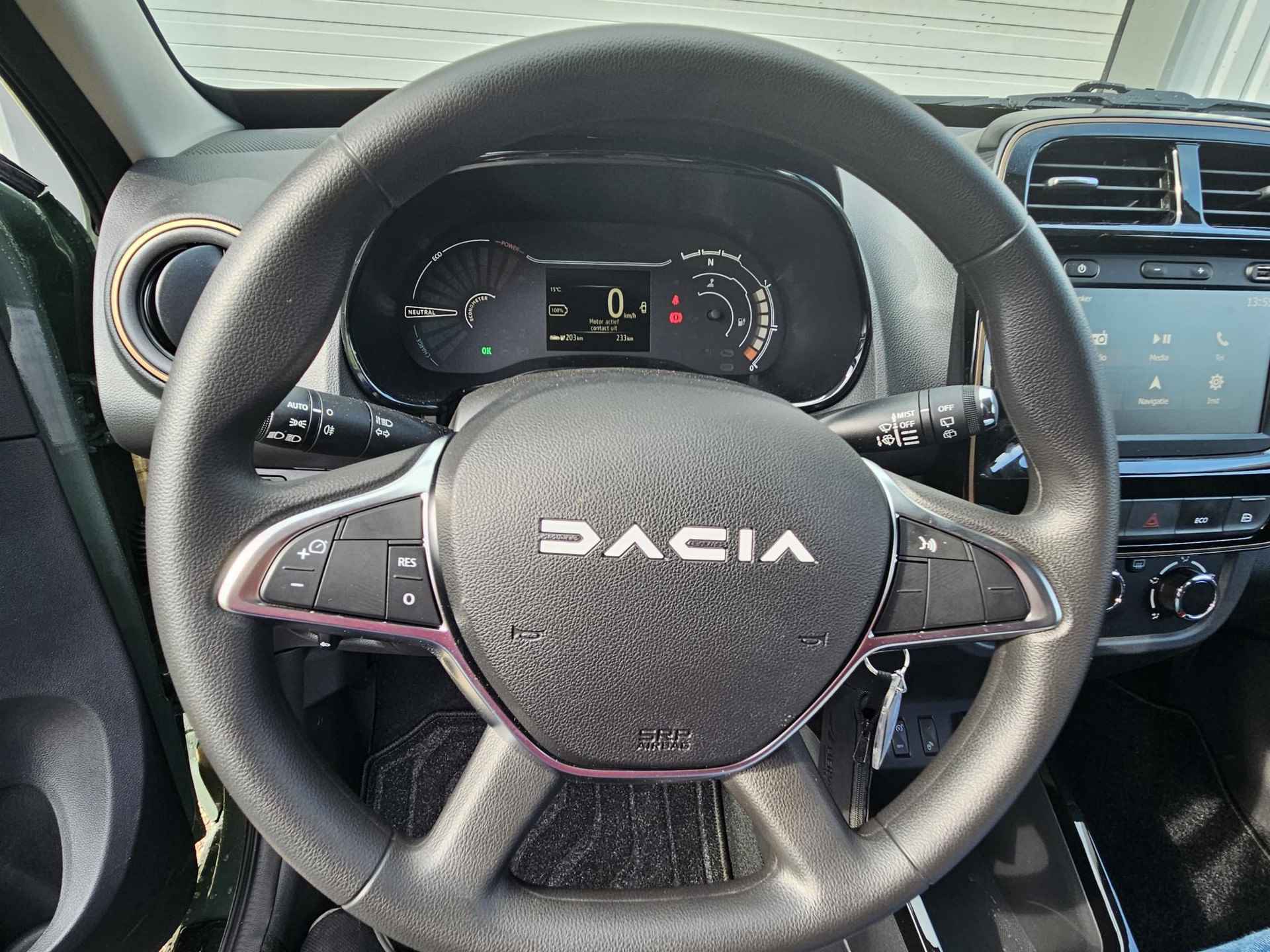 Dacia Spring Extreme 27 kWh / Levertijd I.O. / 65PK! / CCS Snelladen / Apple Carplay/Android Auto / Achteruitrijcamera - 15/48
