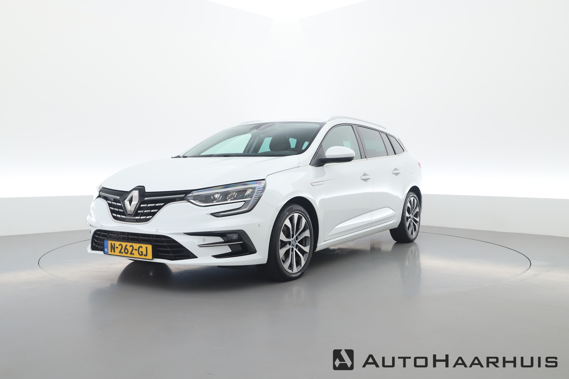 Renault Mégane Estate 1.6 E-Tech Plug-In Hybrid 160 Intens | HUD  | Camera | Stoel & Stuurverw. | Navi | Apple CarPlay |