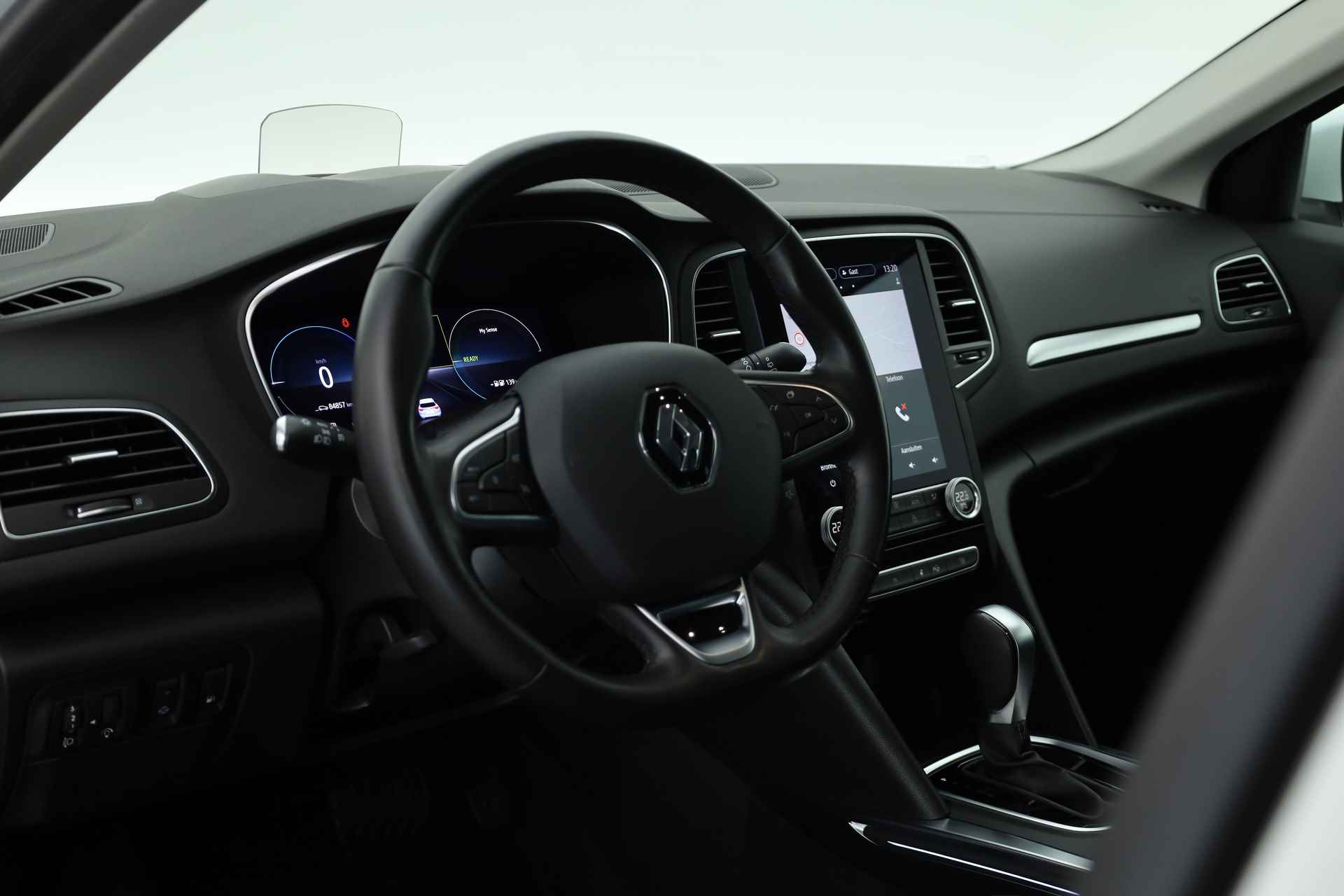 Renault Mégane Estate 1.6 E-Tech Plug-In Hybrid 160 Intens | HUD  | Camera | Stoel & Stuurverw. | Navi | Apple CarPlay | - 4/34