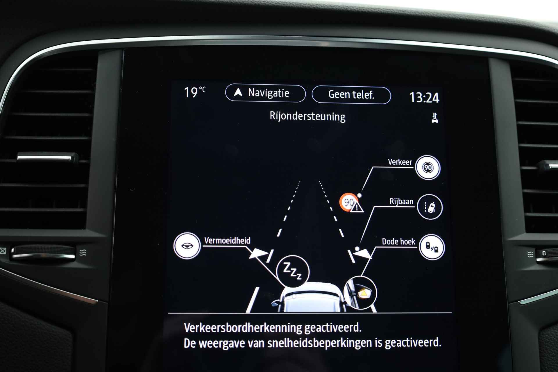 Renault Mégane Estate 1.6 E-Tech Plug-In Hybrid 160 Intens | HUD  | Camera | Stoel & Stuurverw. | Navi | Apple CarPlay | - 18/34