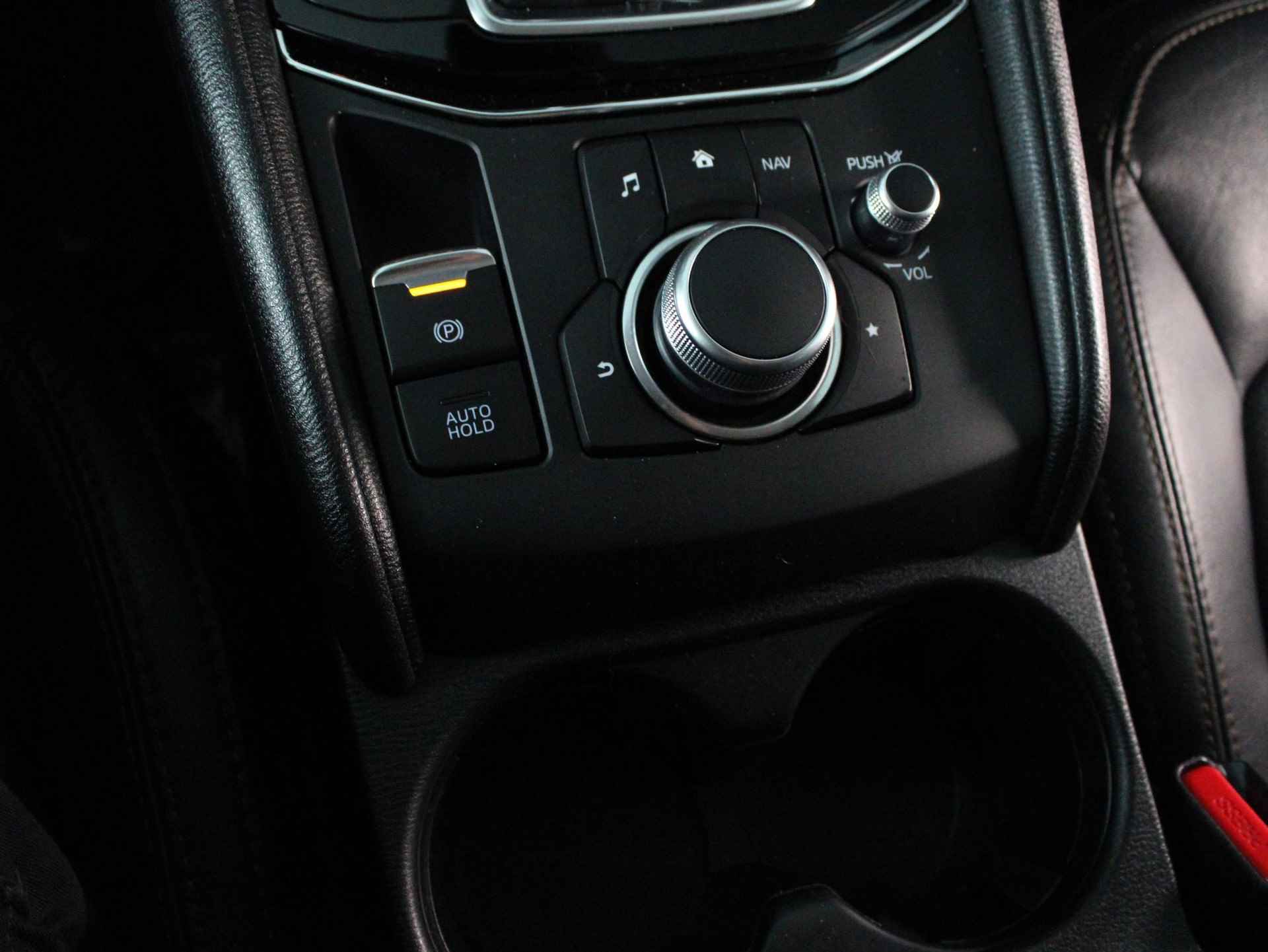 Mazda CX-5 2.0 SkyActiv-G 165 Business Comfort | ORG.NL | TREKHAAK | LEDER | LED | CARPLAY | - 37/45