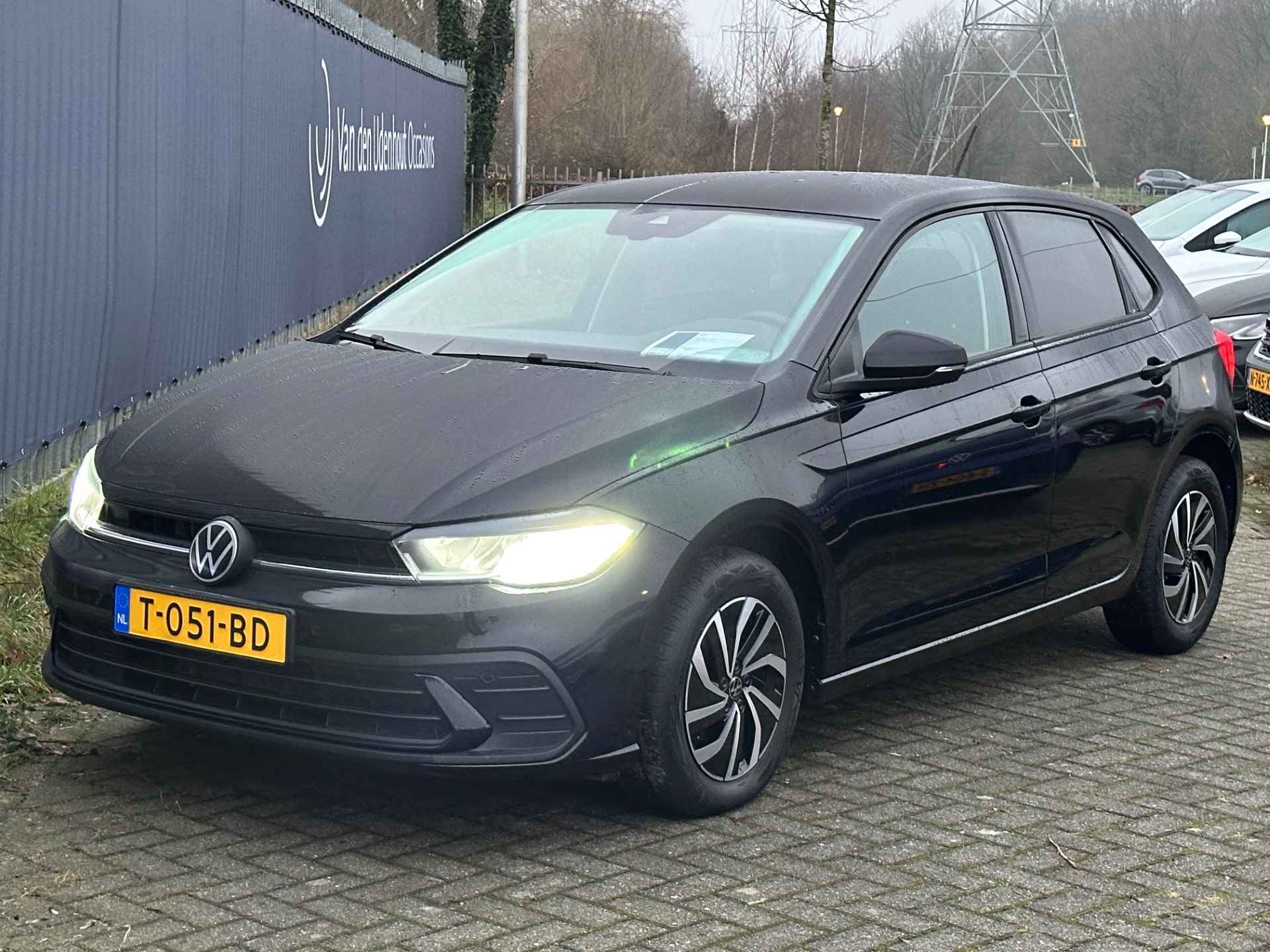 Volkswagen Polo 1.0 TSI 95pk Life Navigatie Carplay climatronic - 2/12